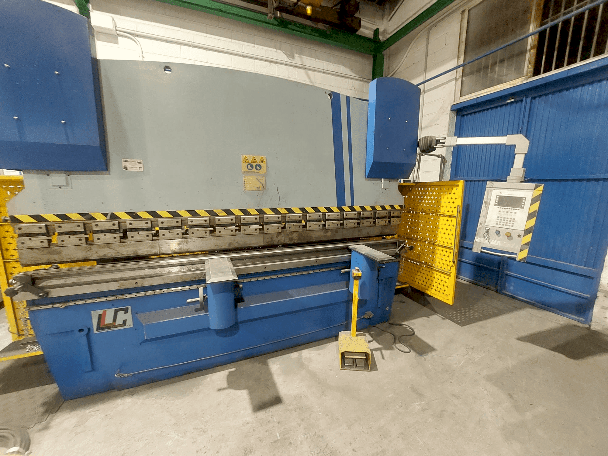 Makine  FEYSAMA LLC PH 125/3200 - Önden görünüm