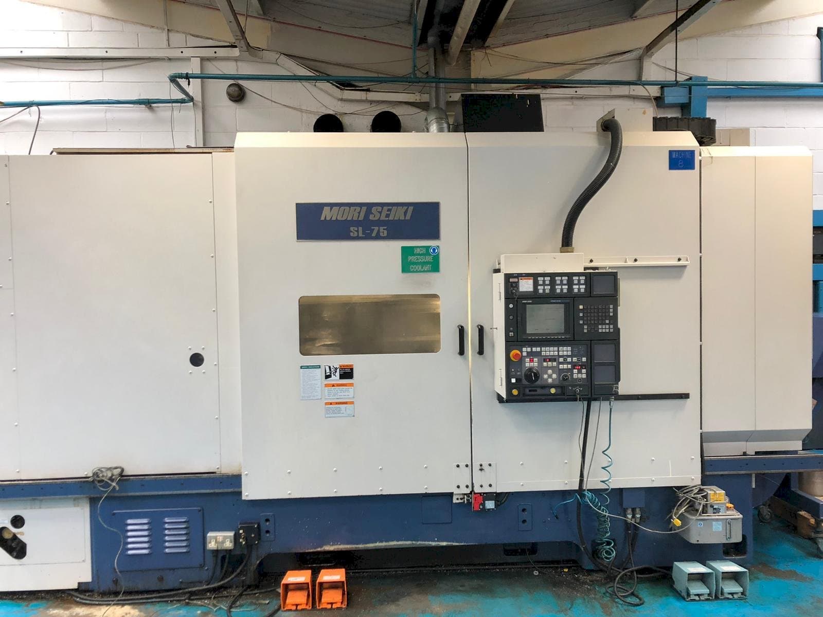 Makine  MORI SEIKI SL75 - Önden görünüm