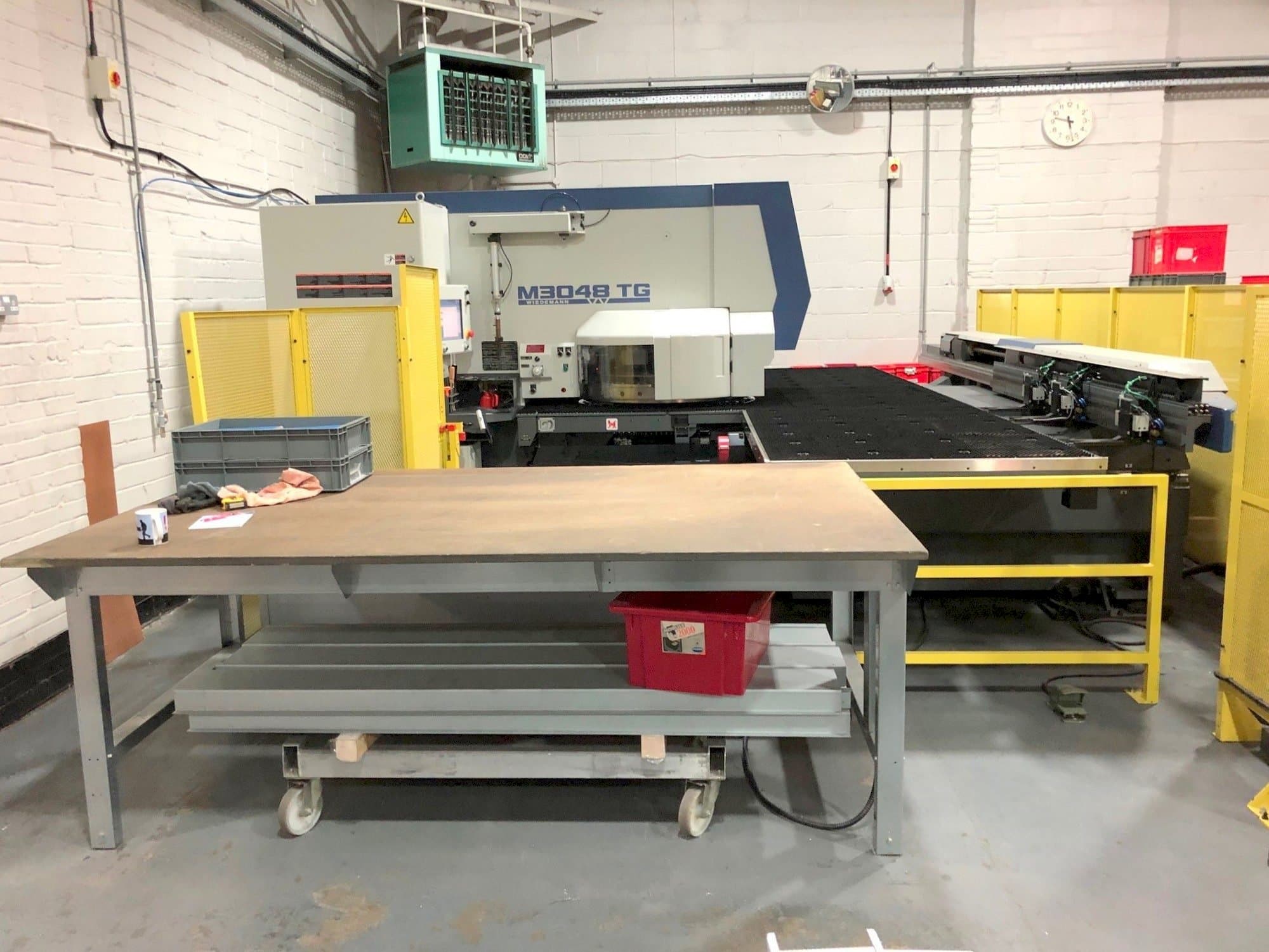 Makine  Murata Wiedemann M3048 TG - Önden görünüm