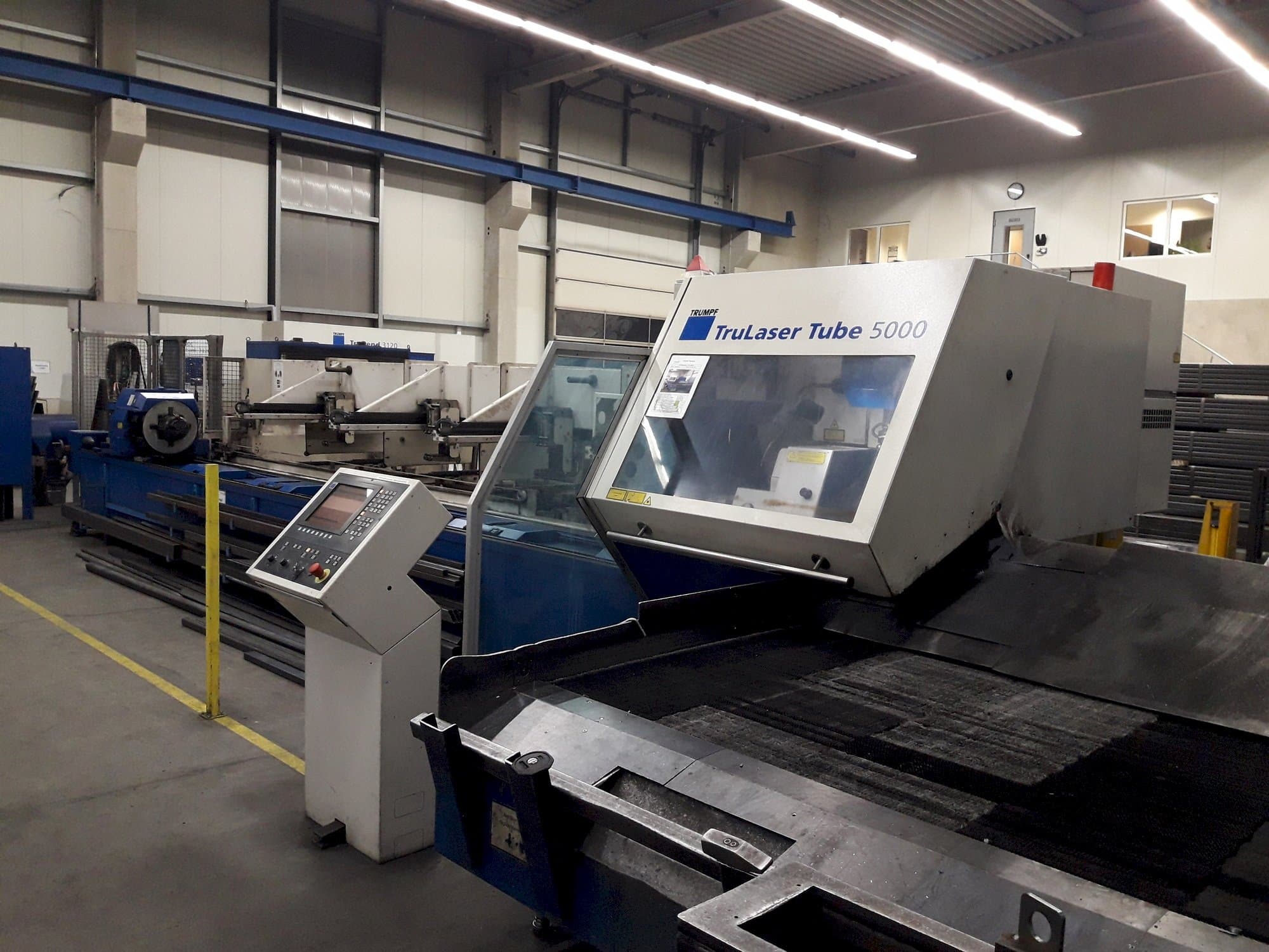 Makine  Trumpf TruLaser Tube 5000 - Önden görünüm