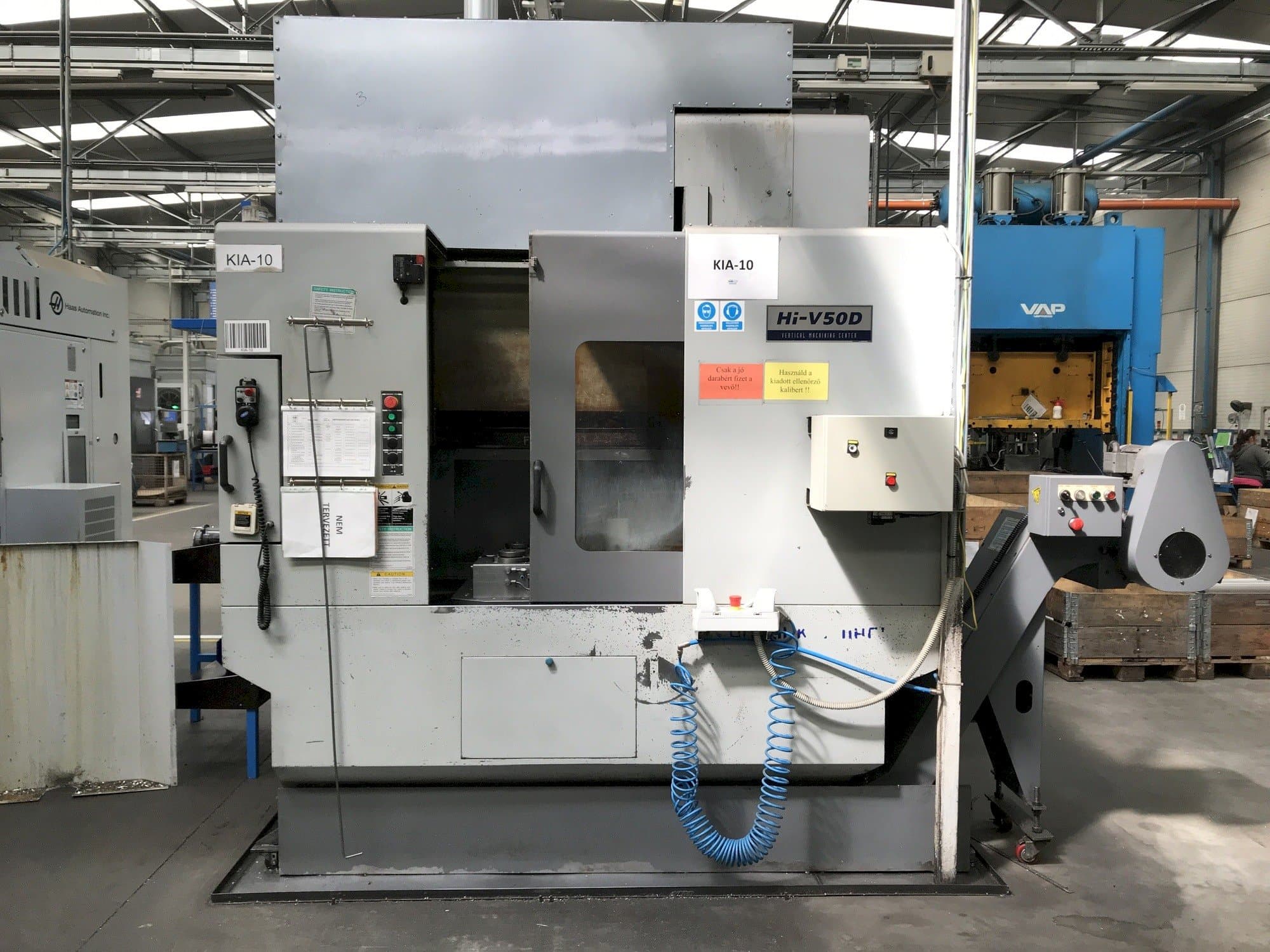 Makine  Hyundai Kia Hi V50D - Önden görünüm