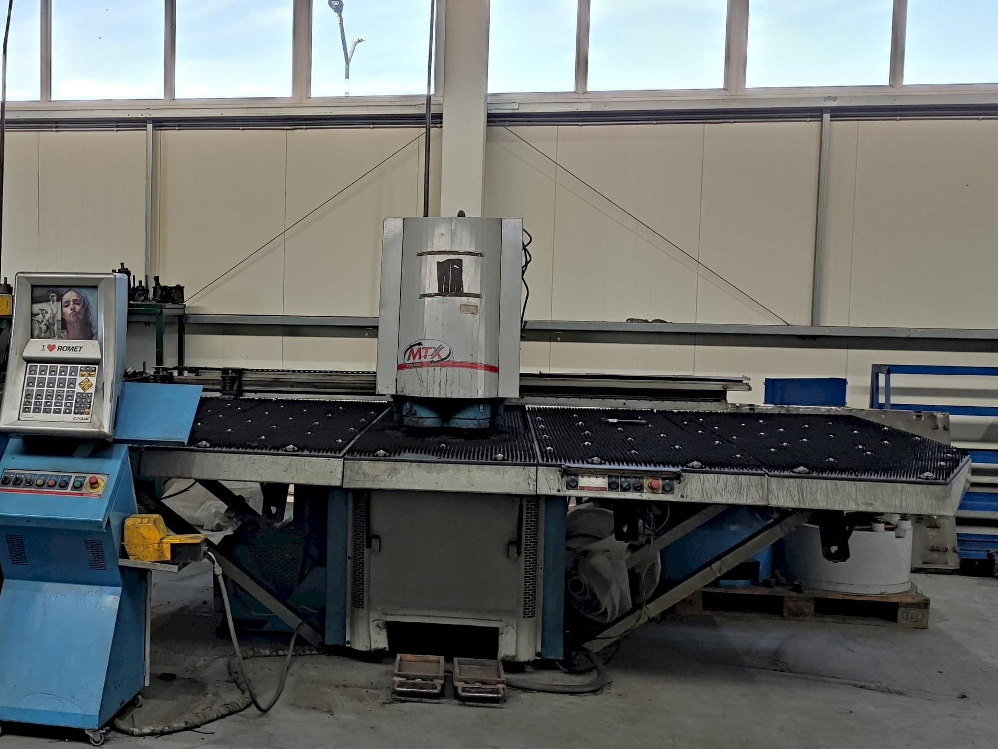 Makine  Euromac MTX INDEX - Önden görünüm
