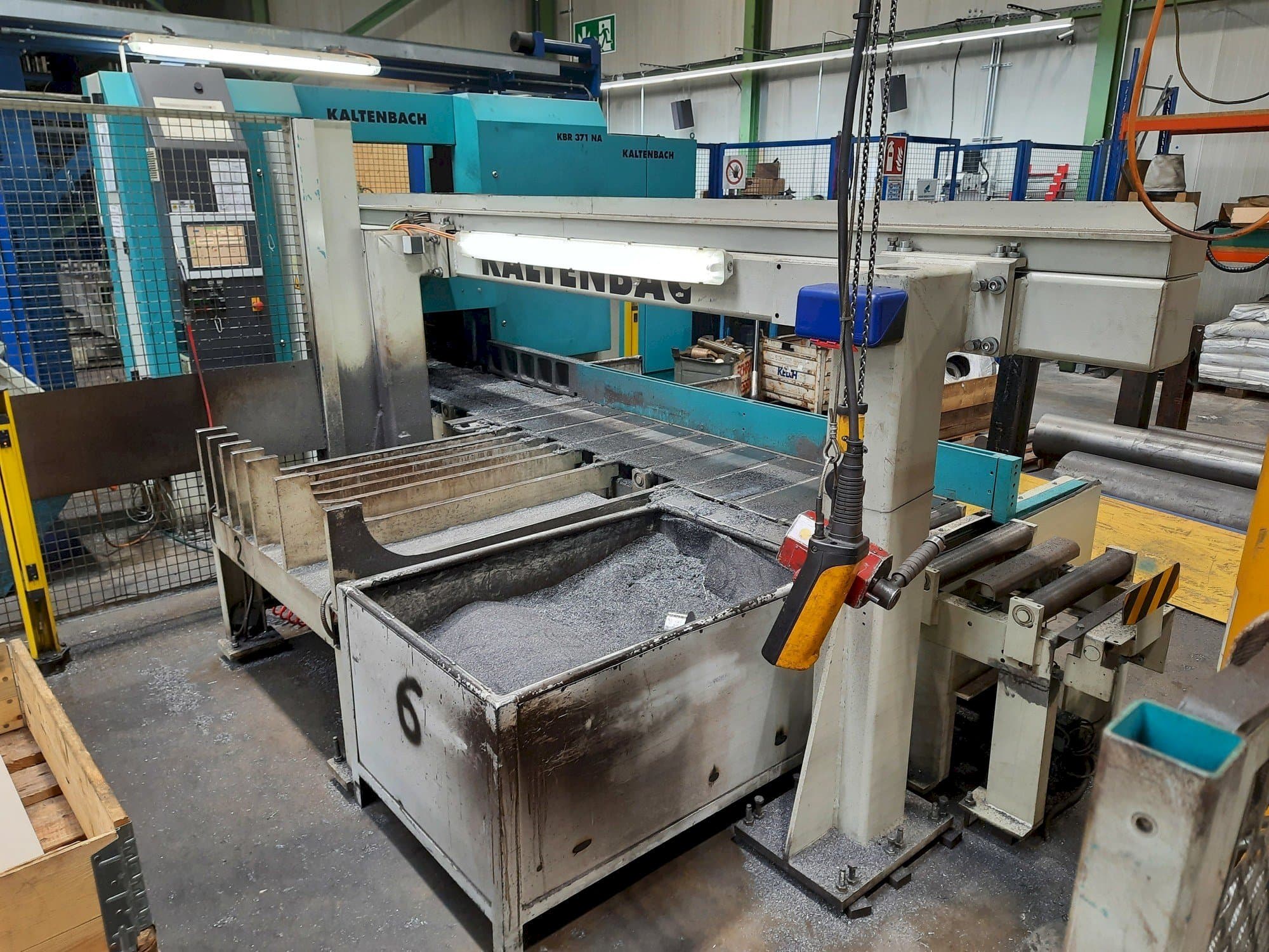 Makine  KALTENBACH KBR 371 NA - Önden görünüm