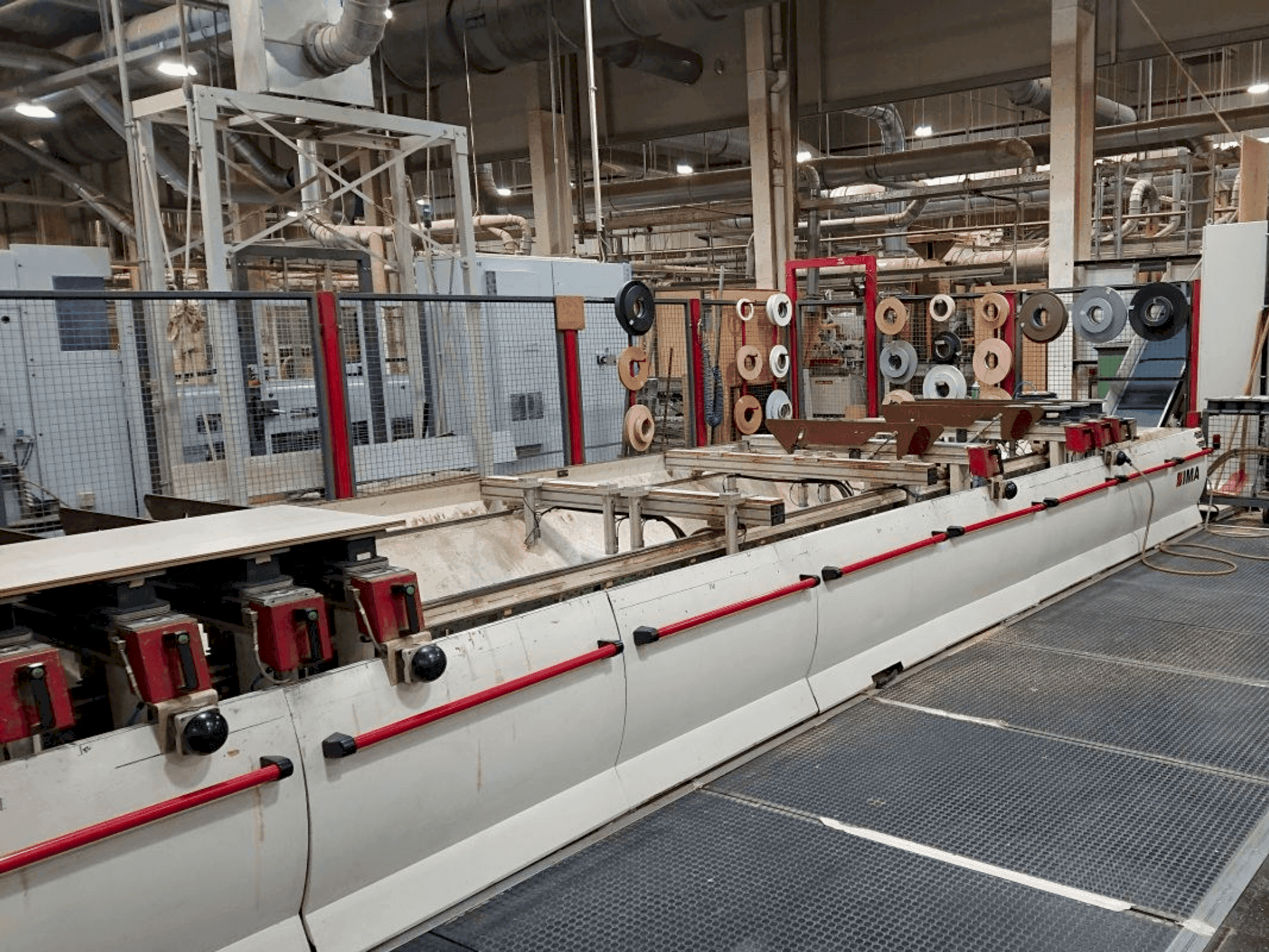 Makine  IMA BIMA 410 / V Typ 140 / 600 - Önden görünüm