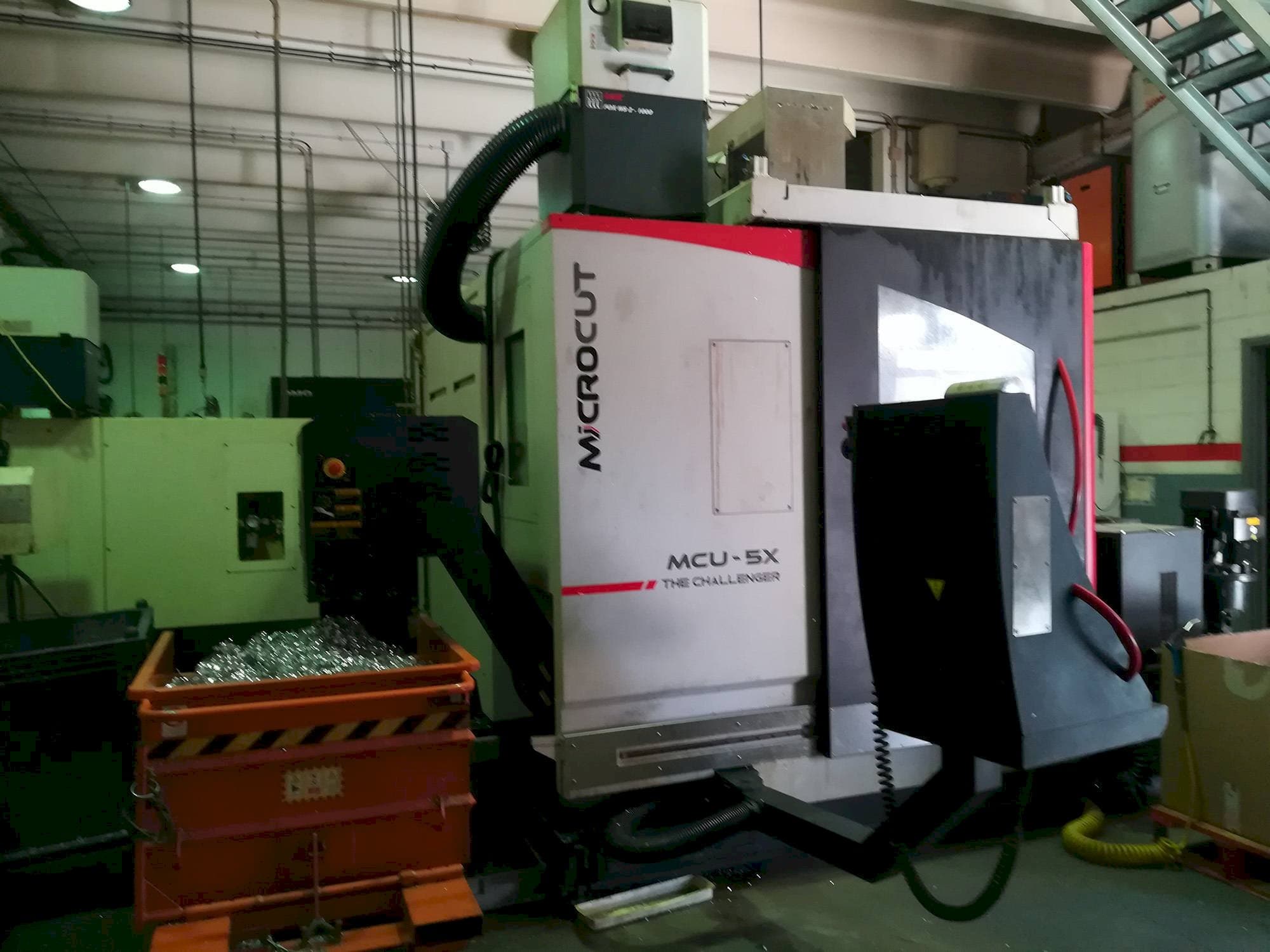 Makine  MICROCUT MCU-5X - Önden görünüm