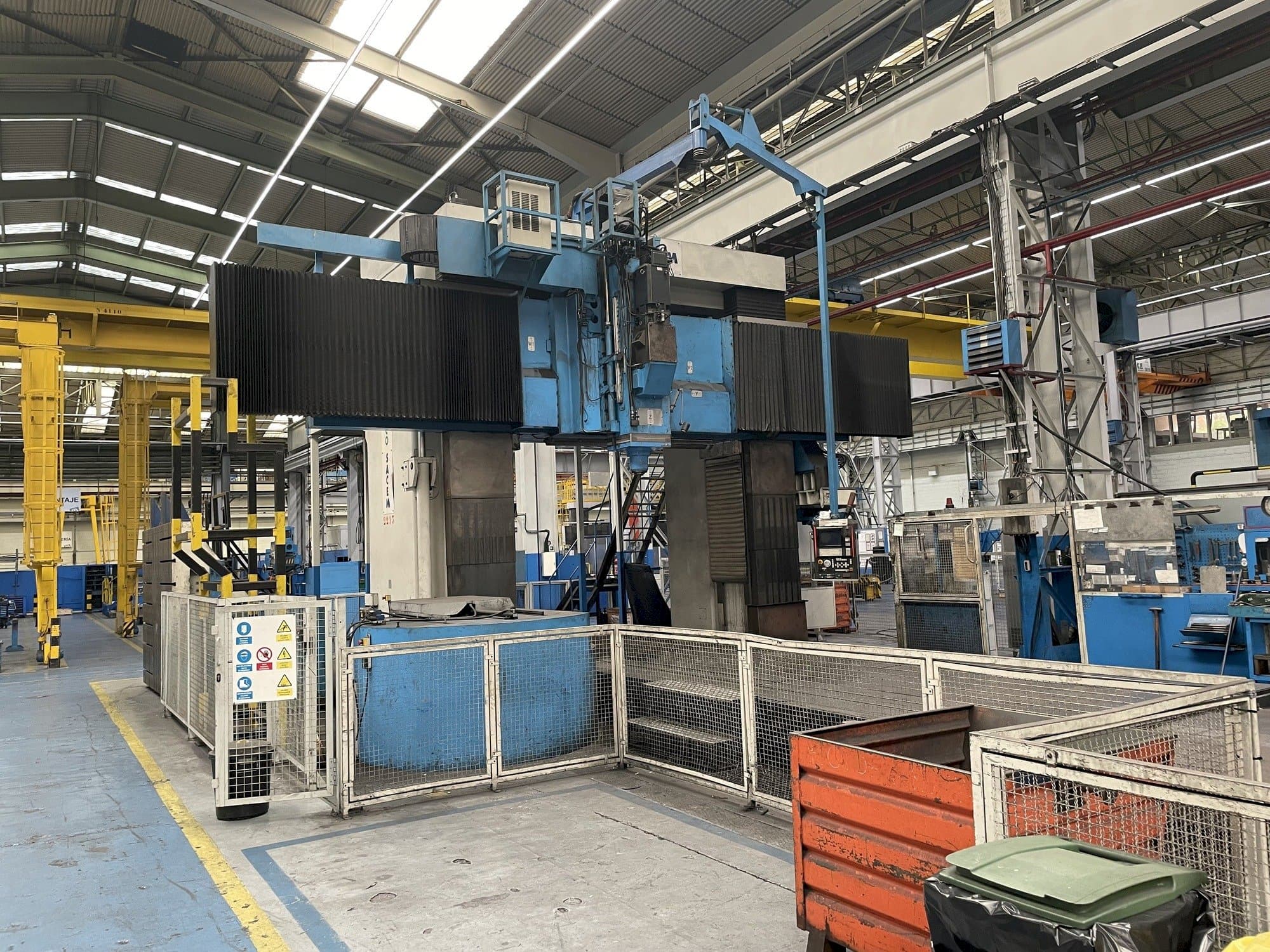 Makine  AMCO-SACEM ACEM FPF1-3300 - Önden görünüm