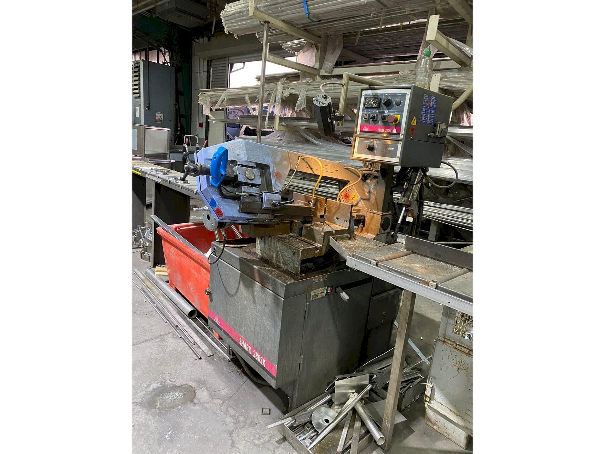 Makine  Nisshinbo MAP-750 - Önden görünüm