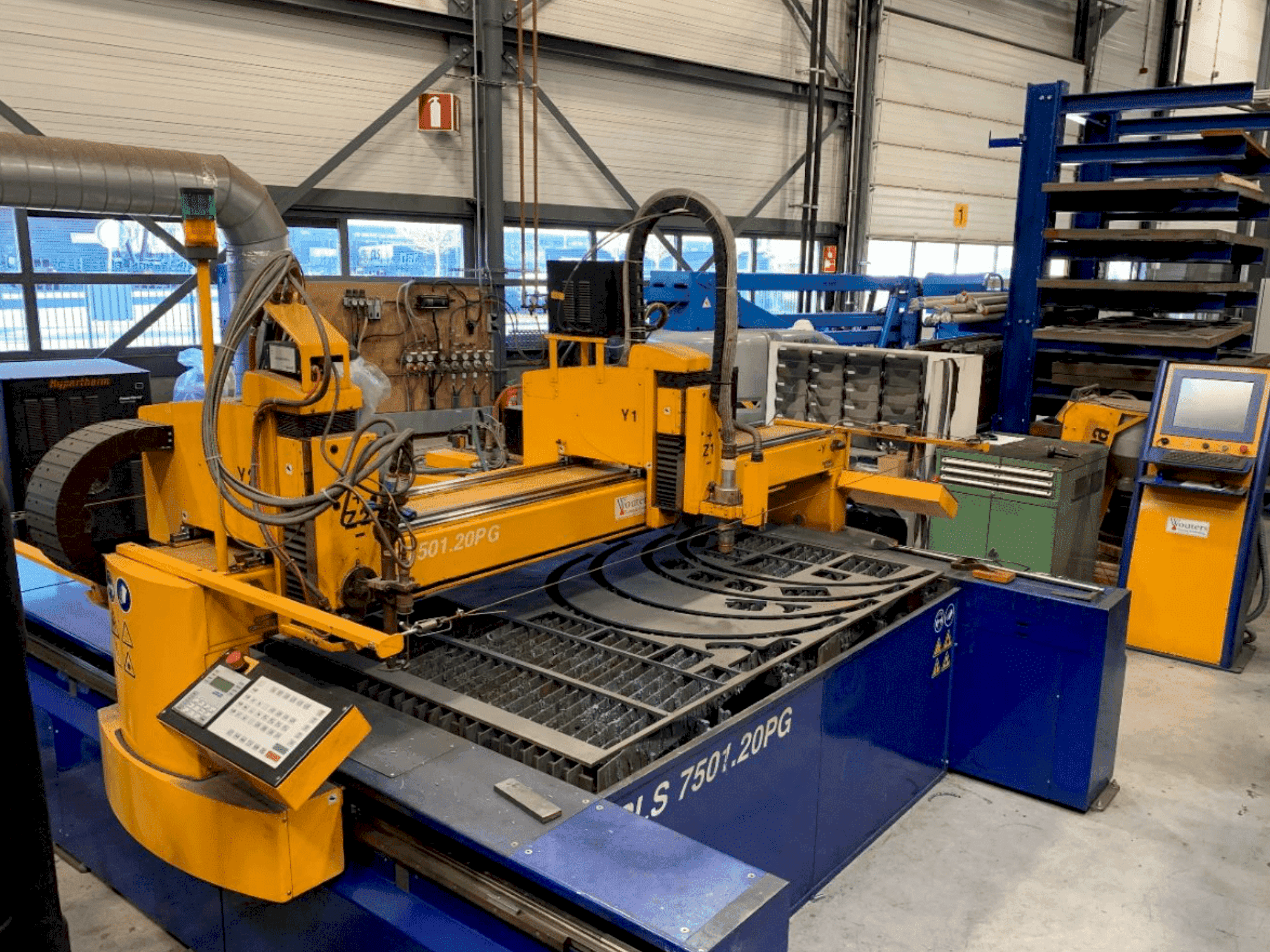 Makine  MicroStep PLS7501.20PG - Önden görünüm