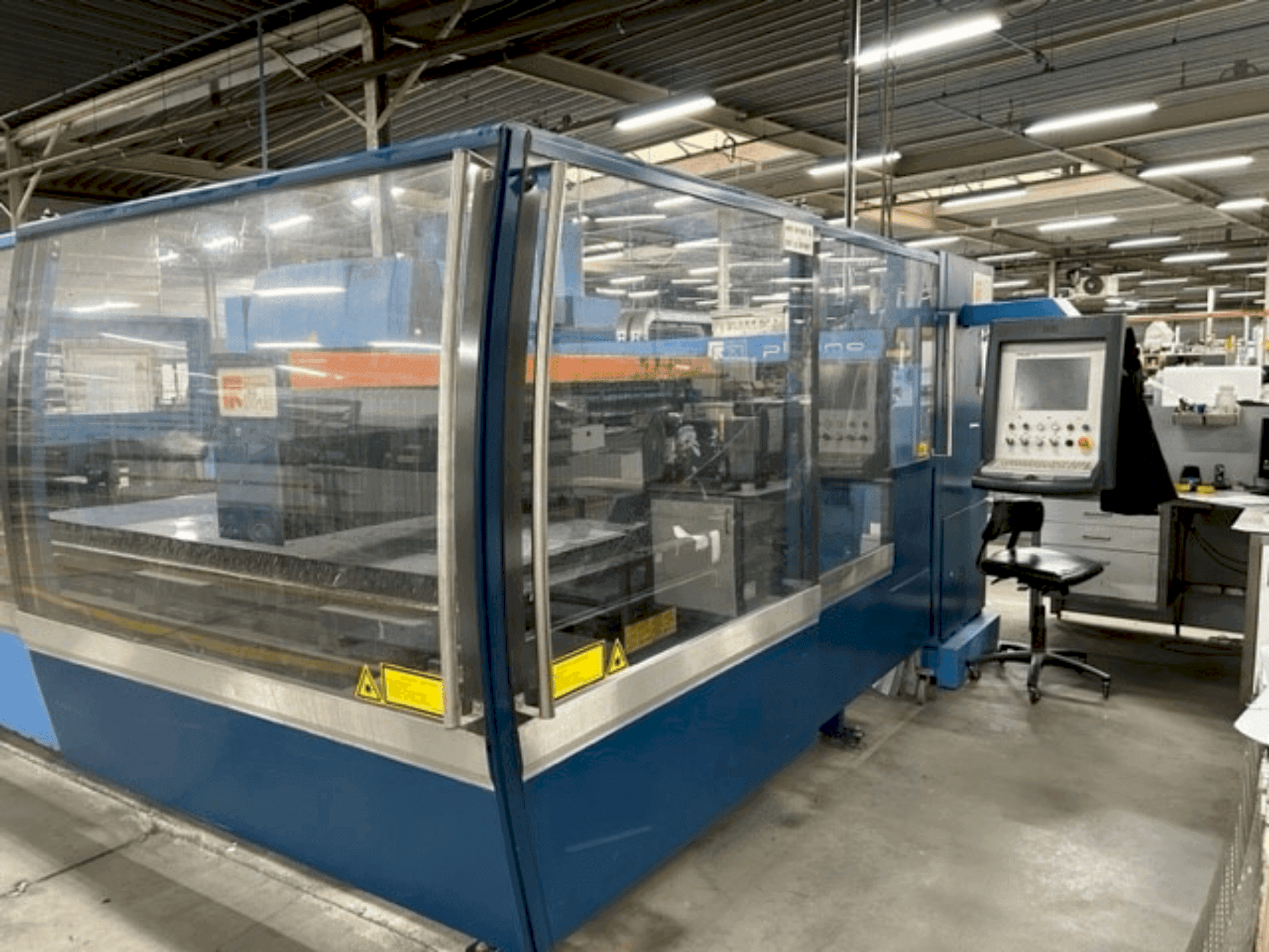 Makine  Prima Power PLATINO HS P20L 2040 (2008) - Önden görünüm