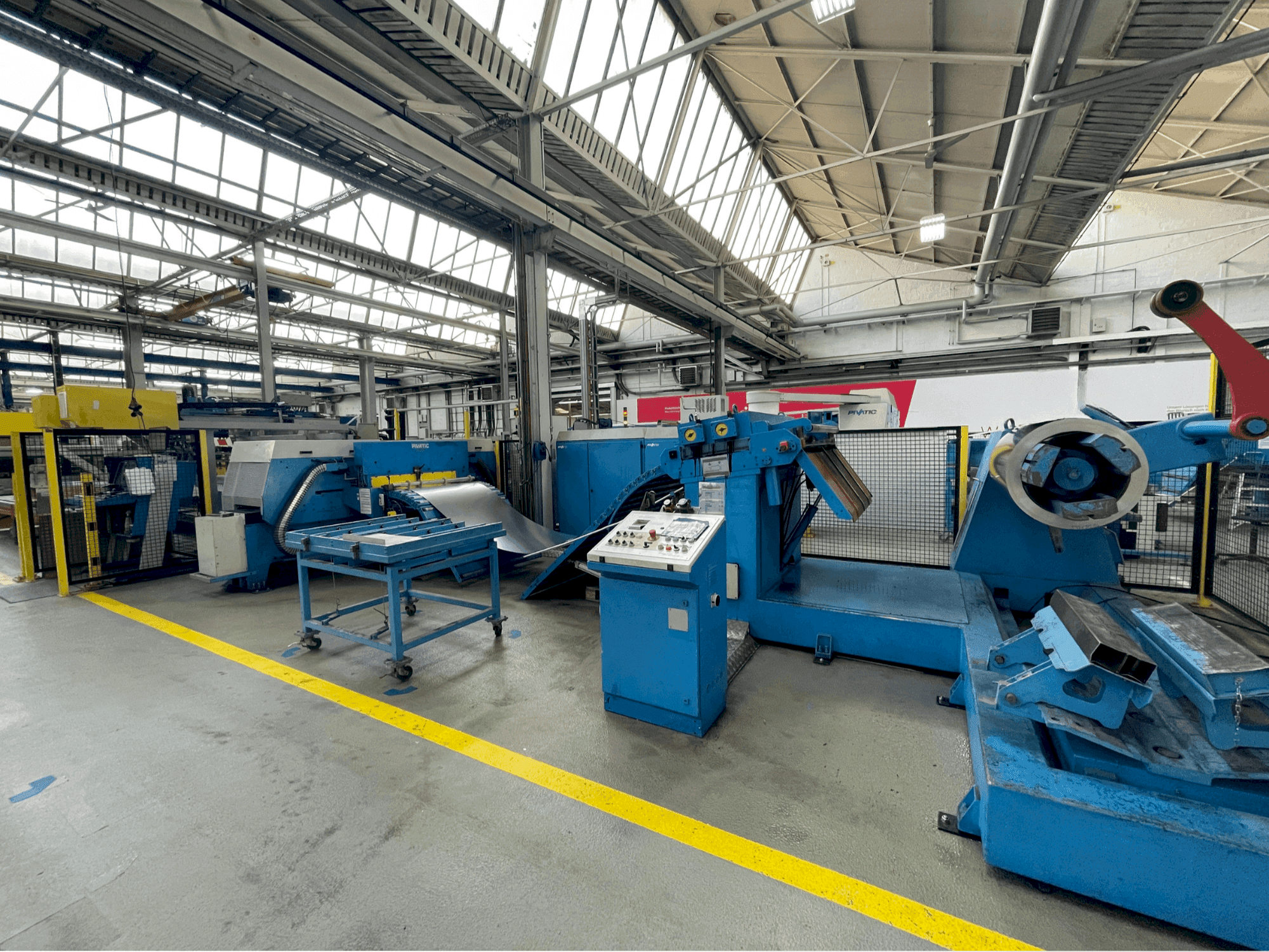 Makine  Pivatic P125 - Önden görünüm