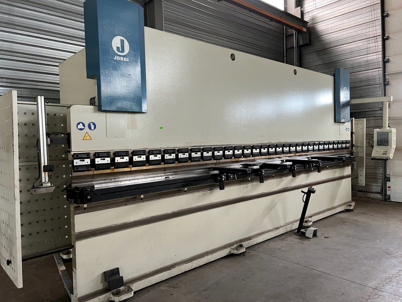 Makine  JORDI PH 6225 - Önden görünüm