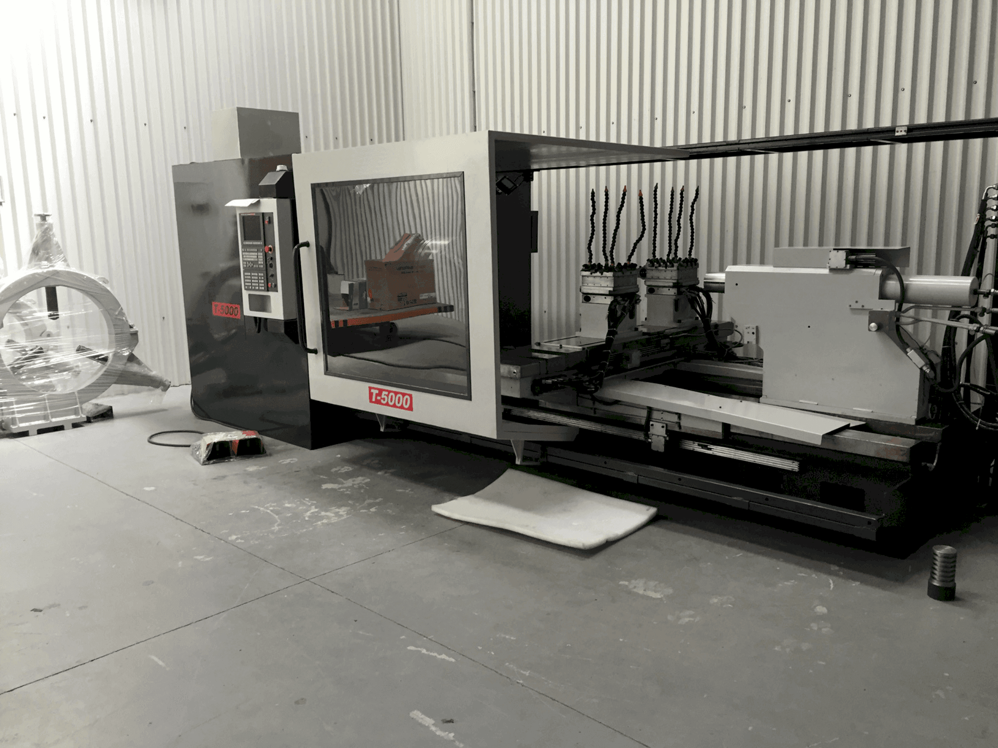 Makine  RAIS T 5000 - Önden görünüm