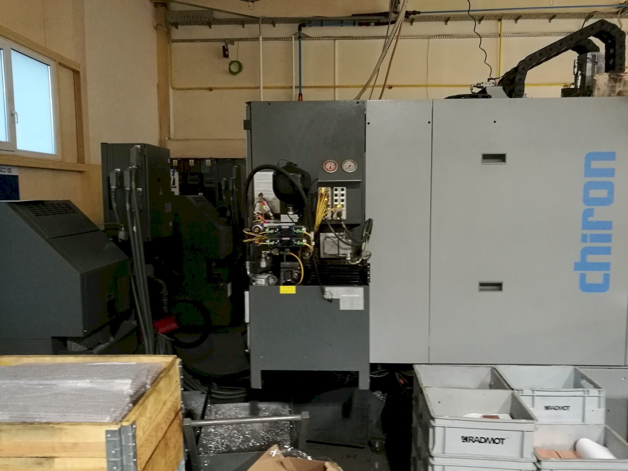 Makine  CHIRON FZ 12 KS - Önden görünüm