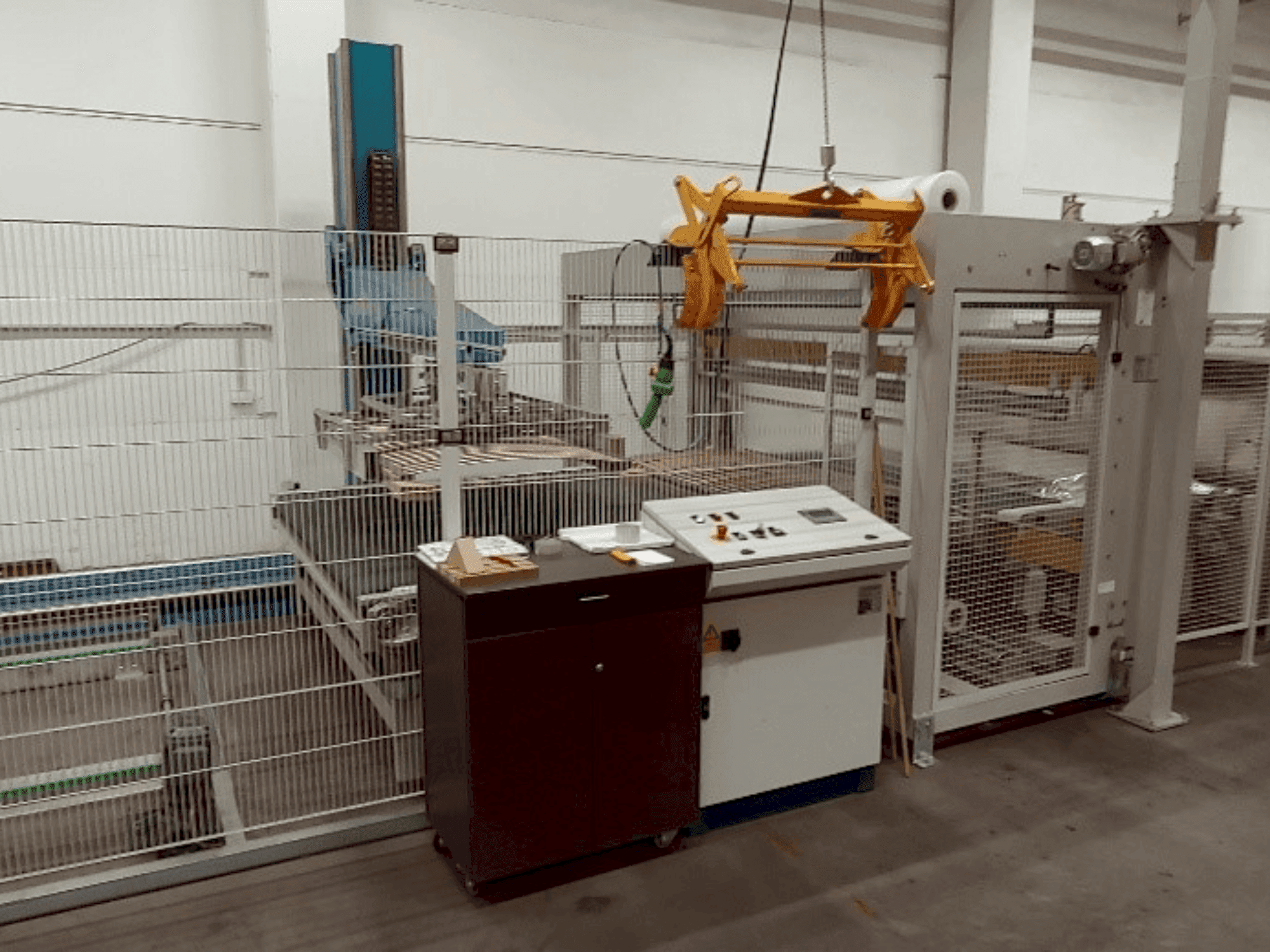 Makine  ERREGI 300 LP - Önden görünüm