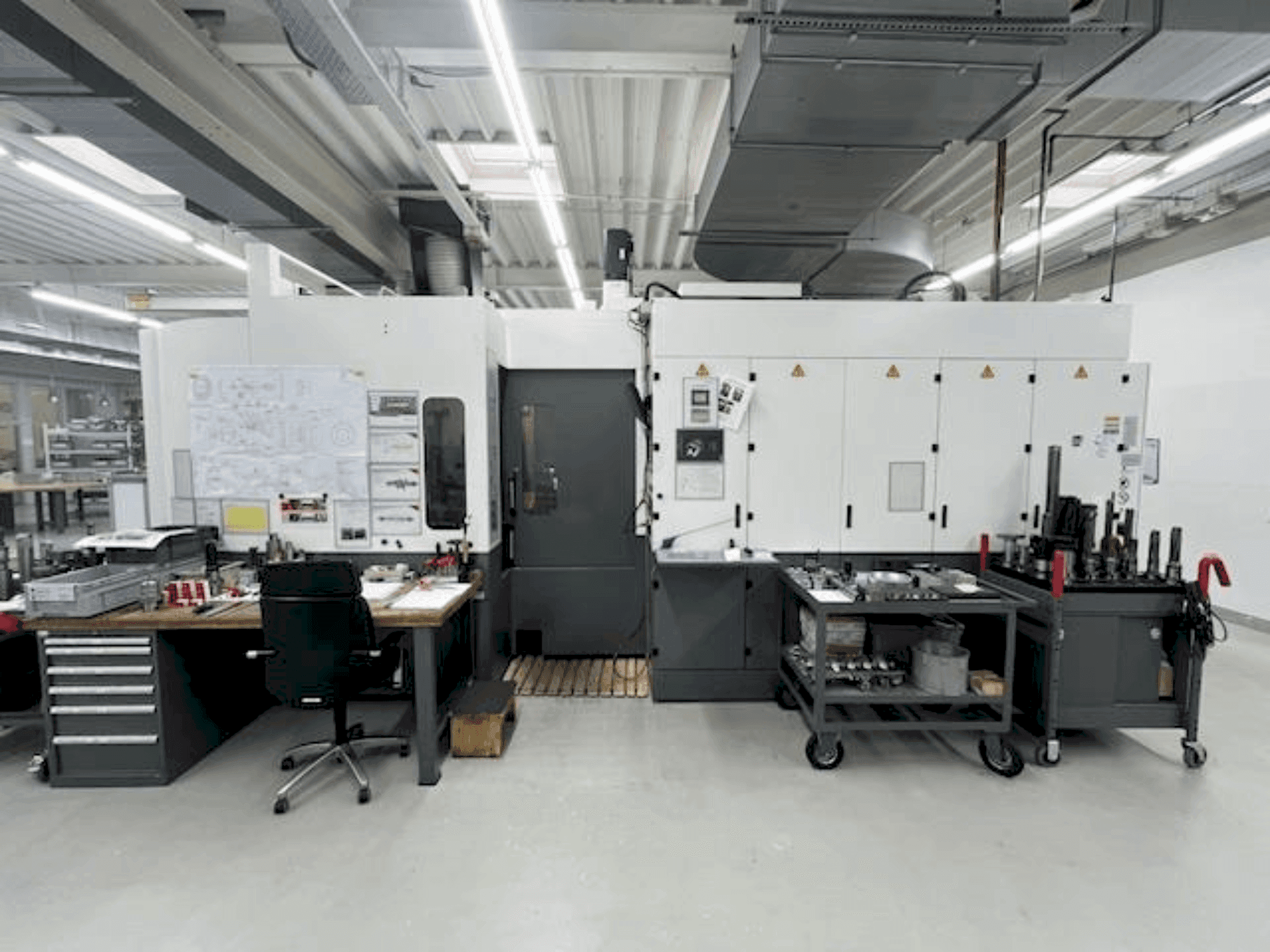 Makine  HULLER HILLE Nbh 170 - Önden görünüm