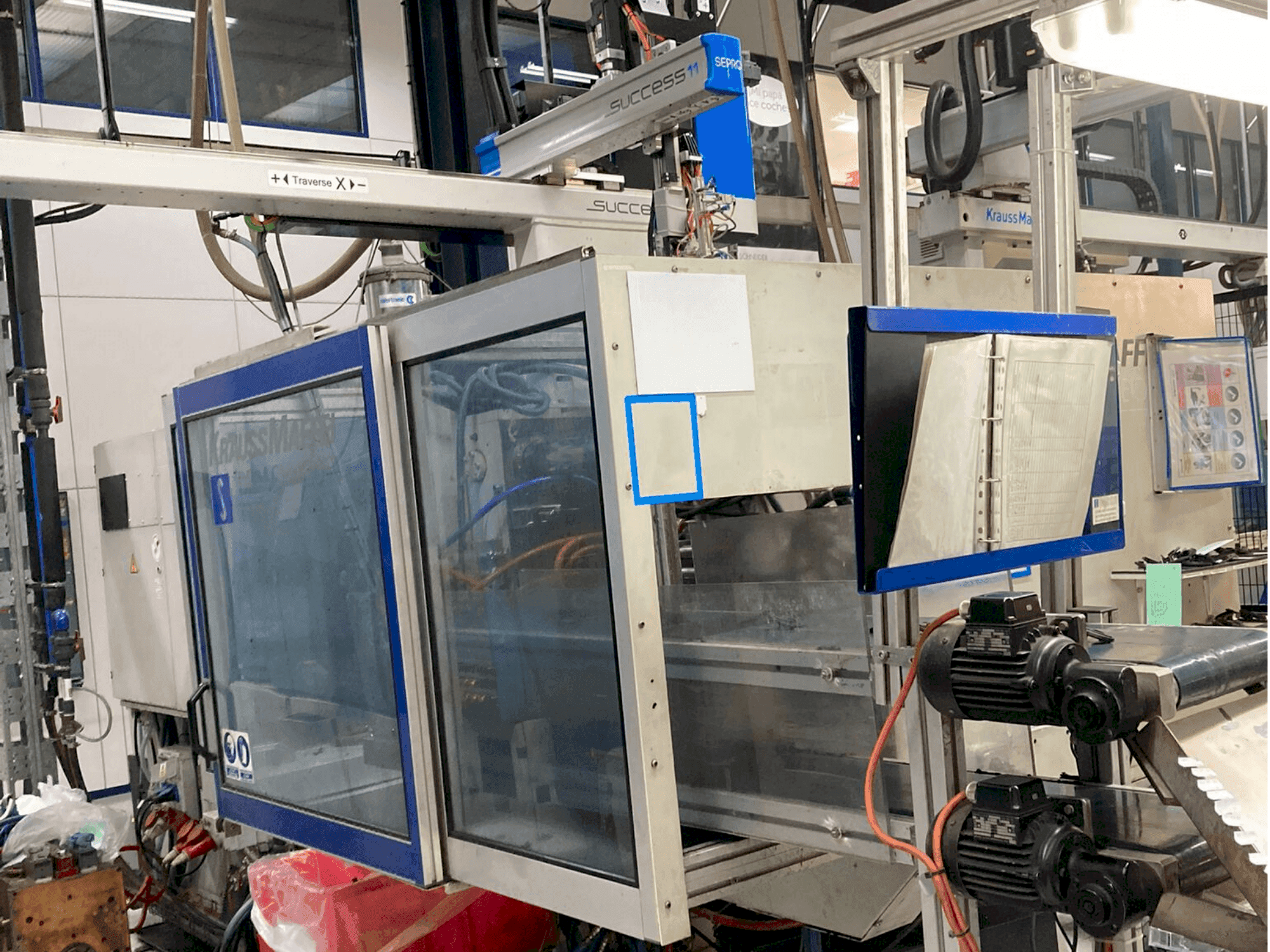 Makine  Krauss Maffei 150-700 C2 - Önden görünüm