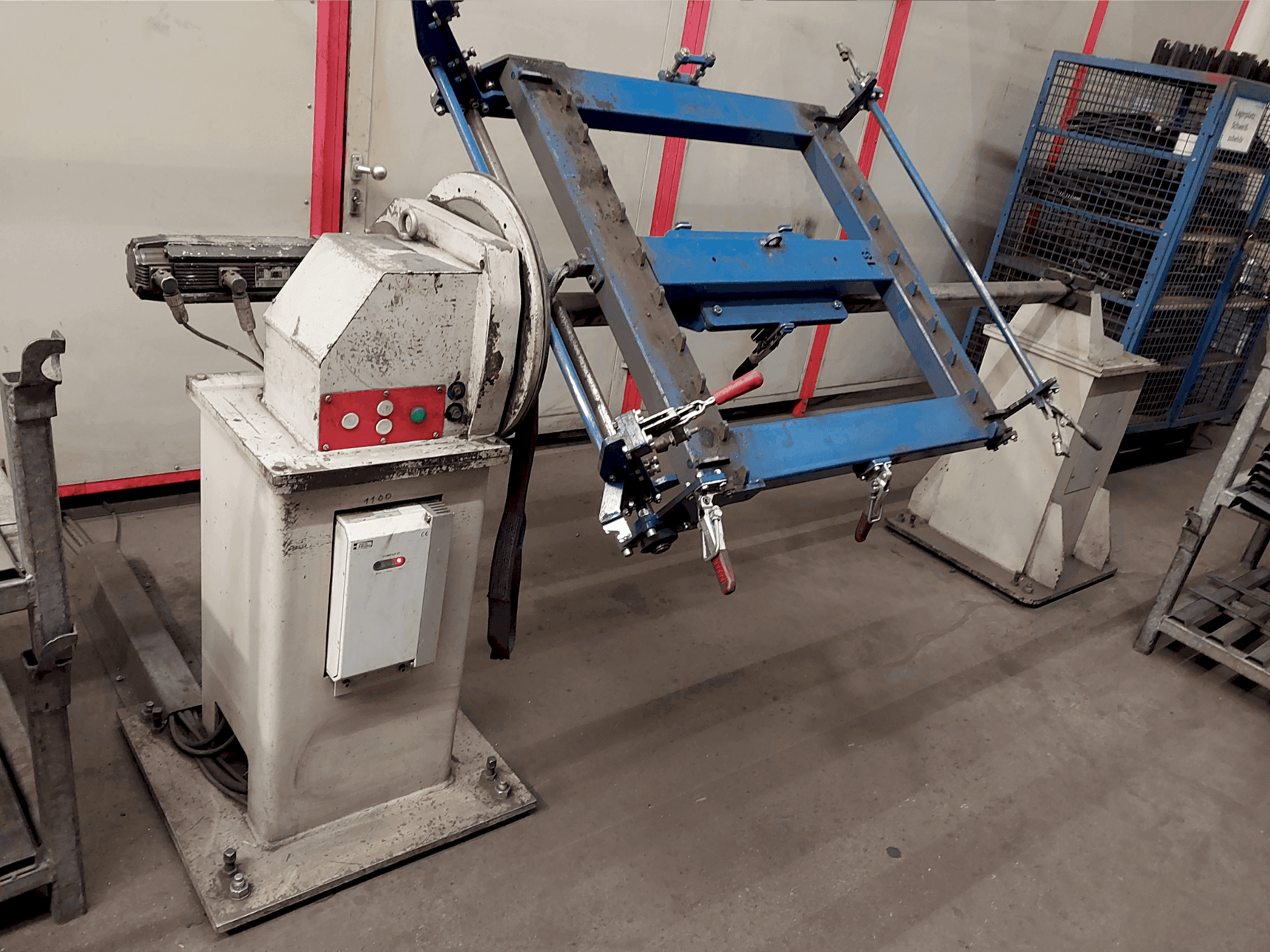 Makine  IGM Welding Robot System - Önden görünüm