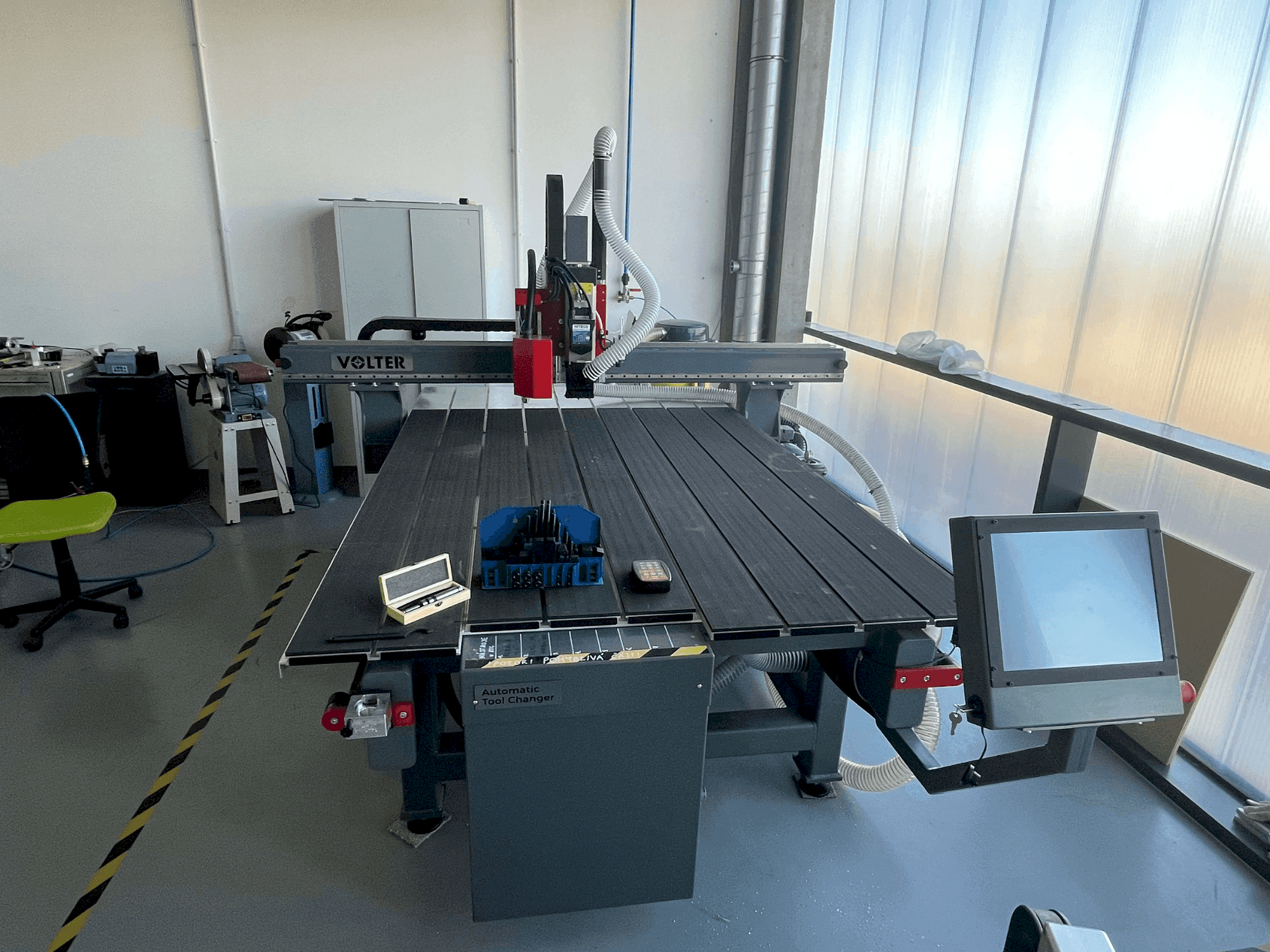 Makine  VOLTER L2016 - Önden görünüm