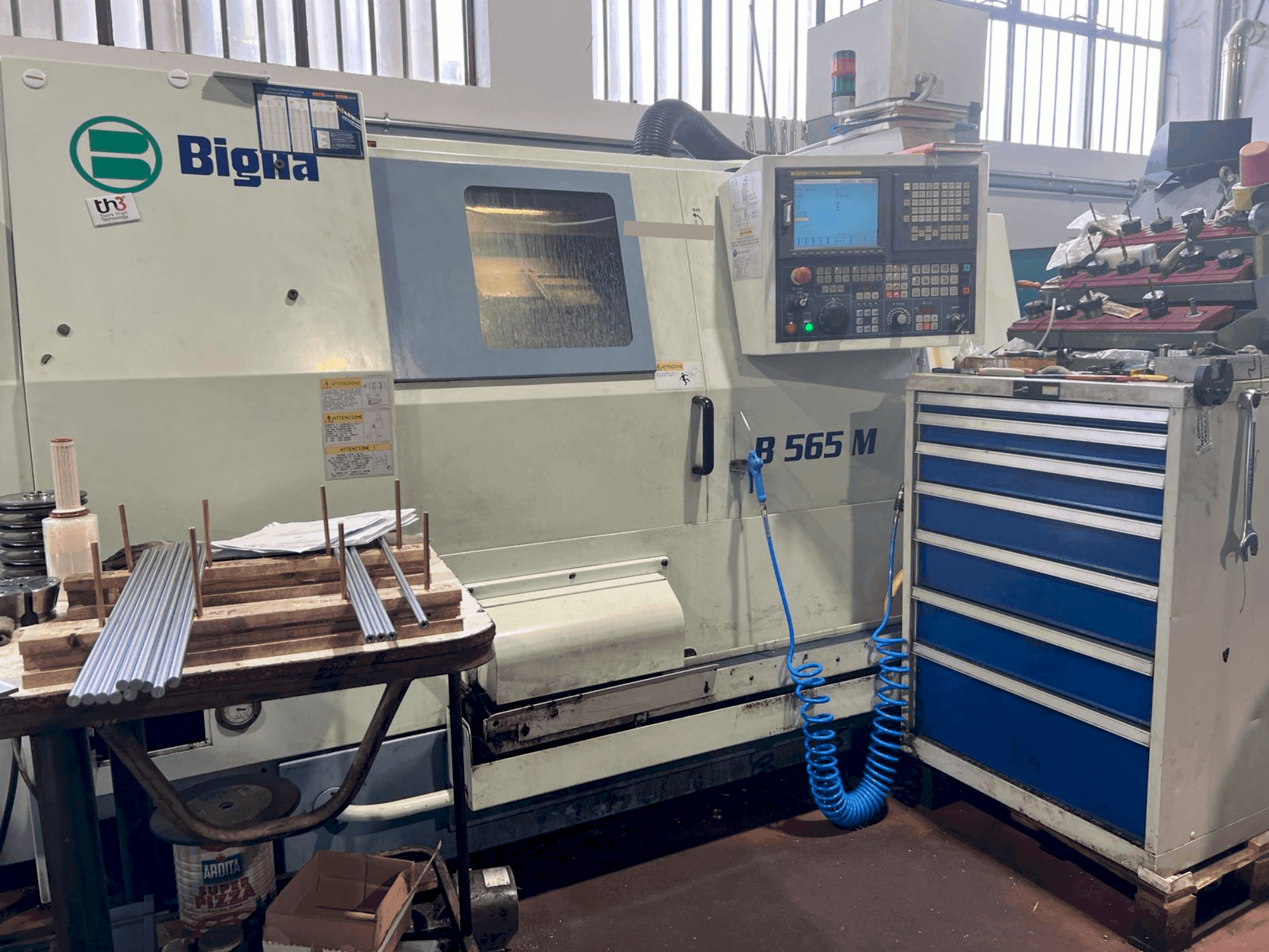 Makine  Biglia B565M - Önden görünüm