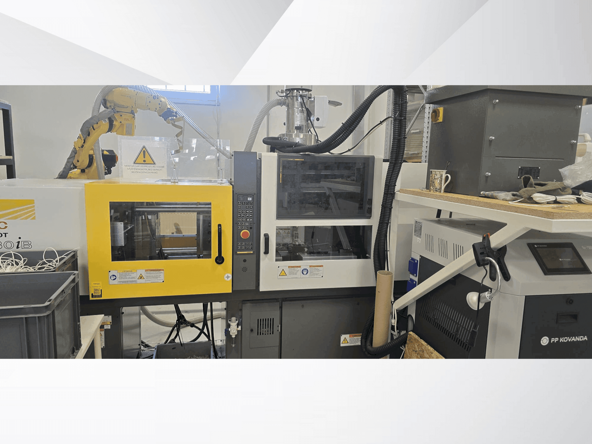 Makine  FANUC Roboshot alpha-i30B - Önden görünüm