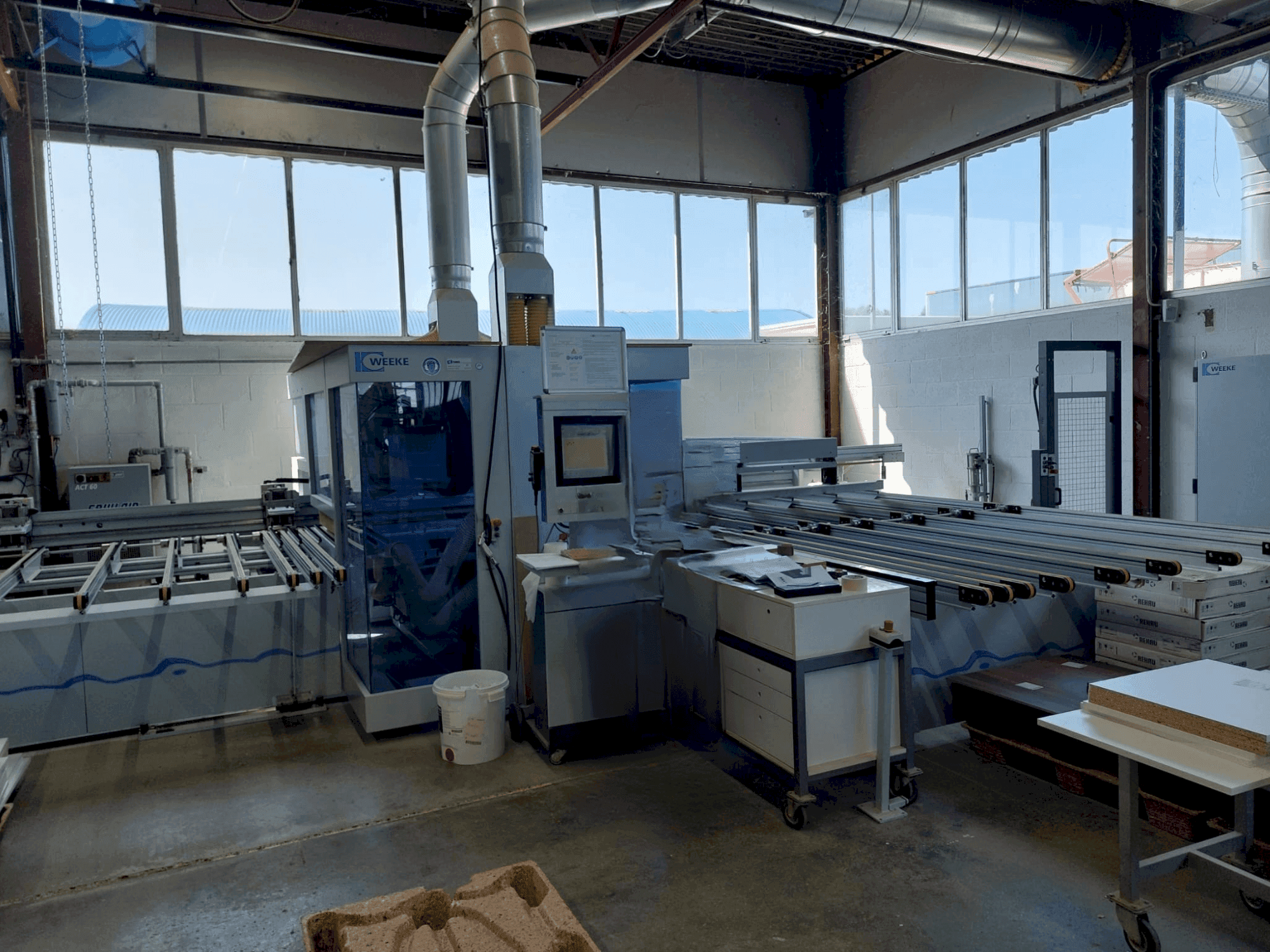 Makine  Weeke Optimat BHX 500/D - Önden görünüm