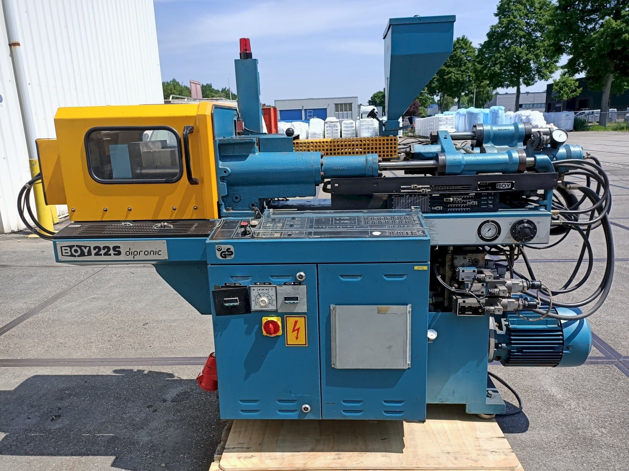 Makine  BOY 22S dipronic - Önden görünüm