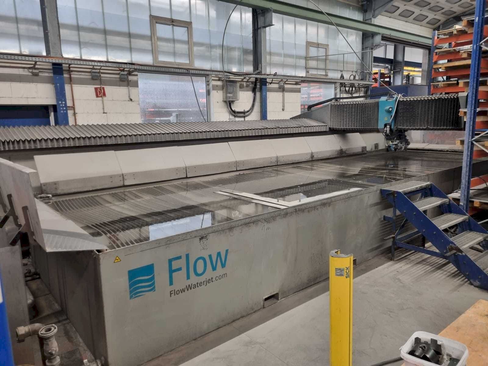 Makine  Flow ADS 24/ll - Önden görünüm