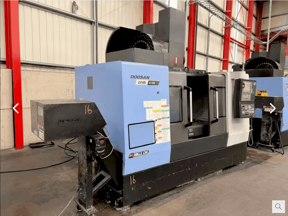 Makine  Doosan DNM 6700 - Önden görünüm