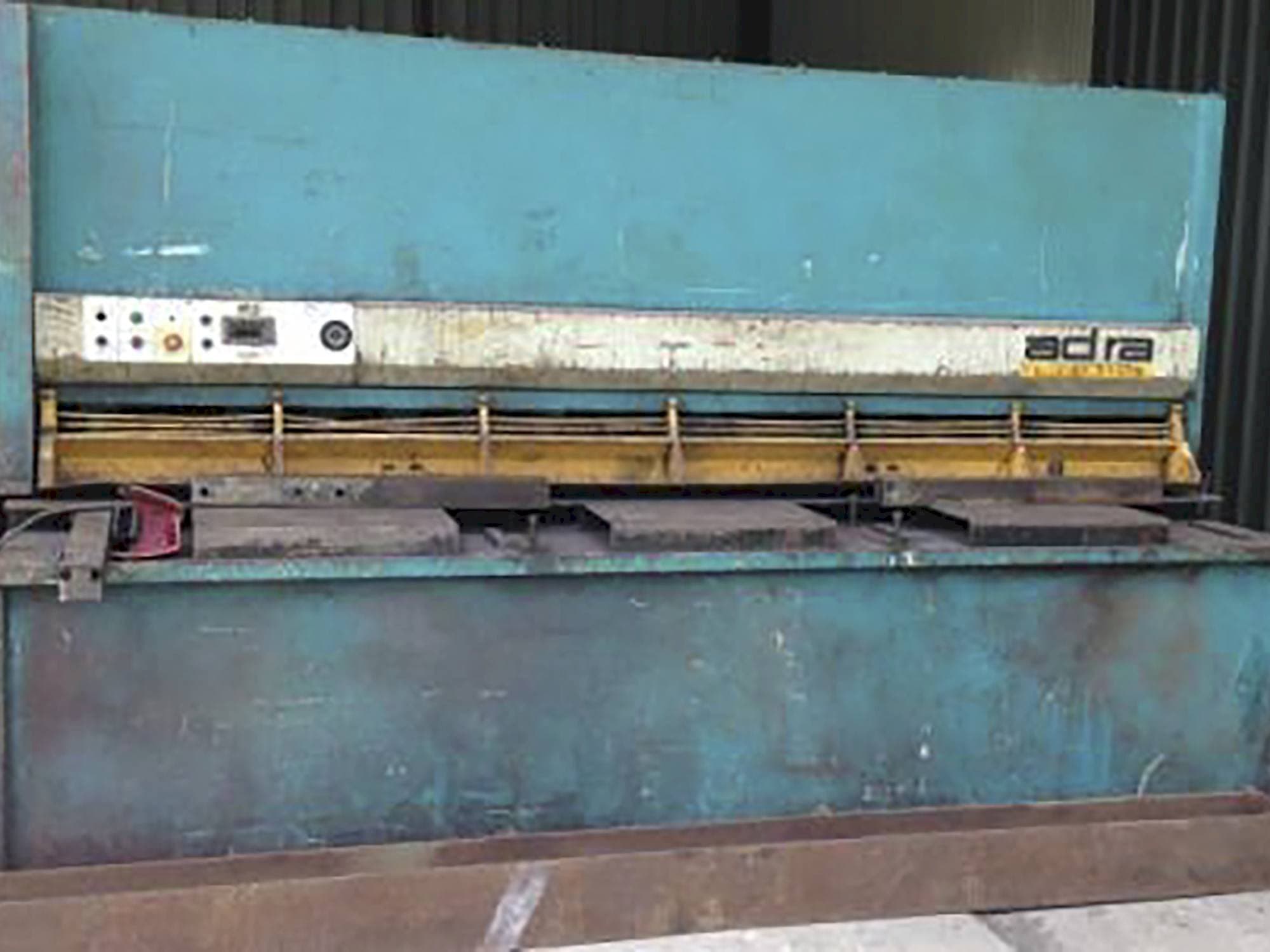 Makine  ADIRA - Önden görünüm GHS-1630