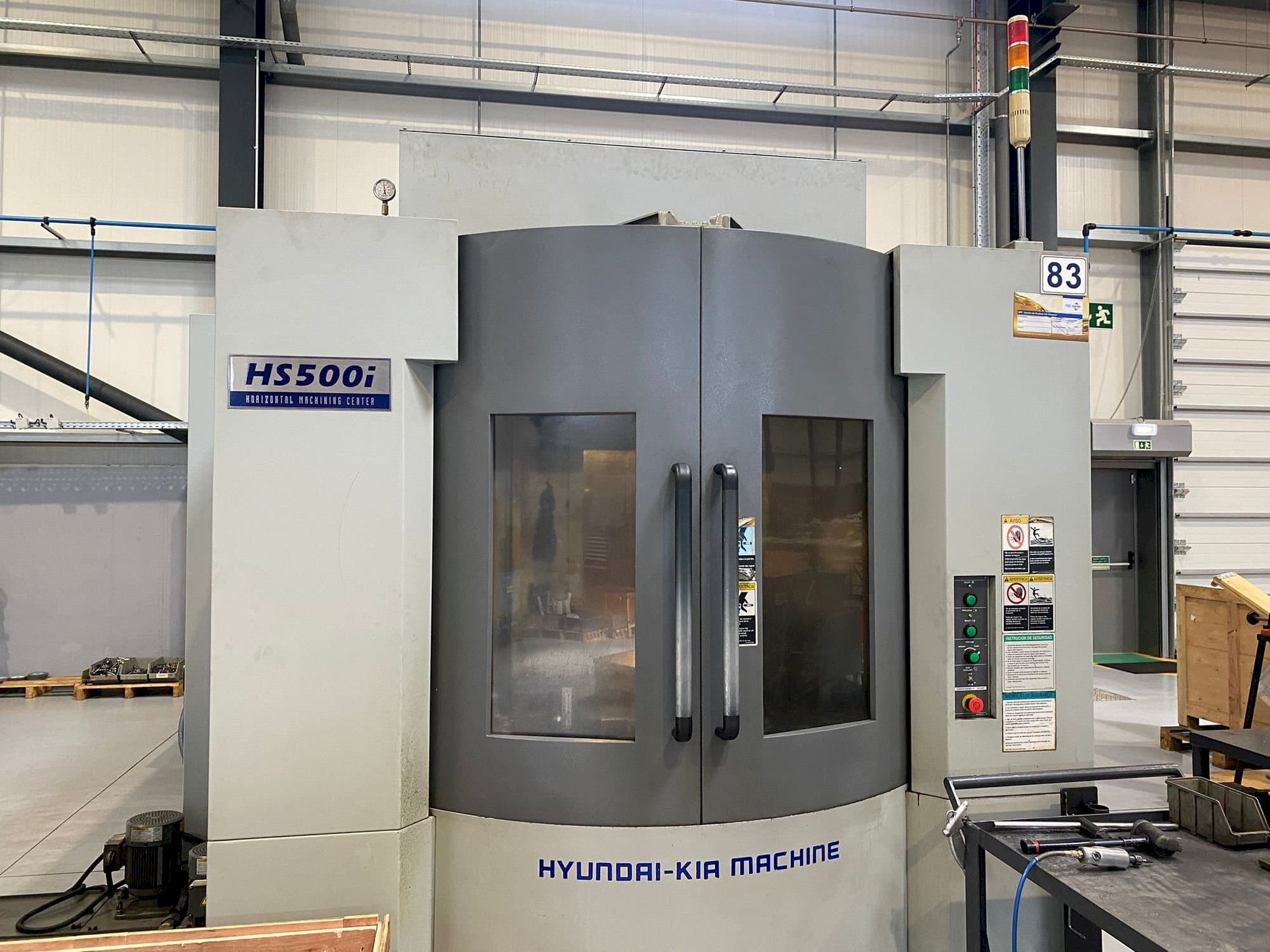 Makine  Hyundai Kia HS500i - Önden görünüm