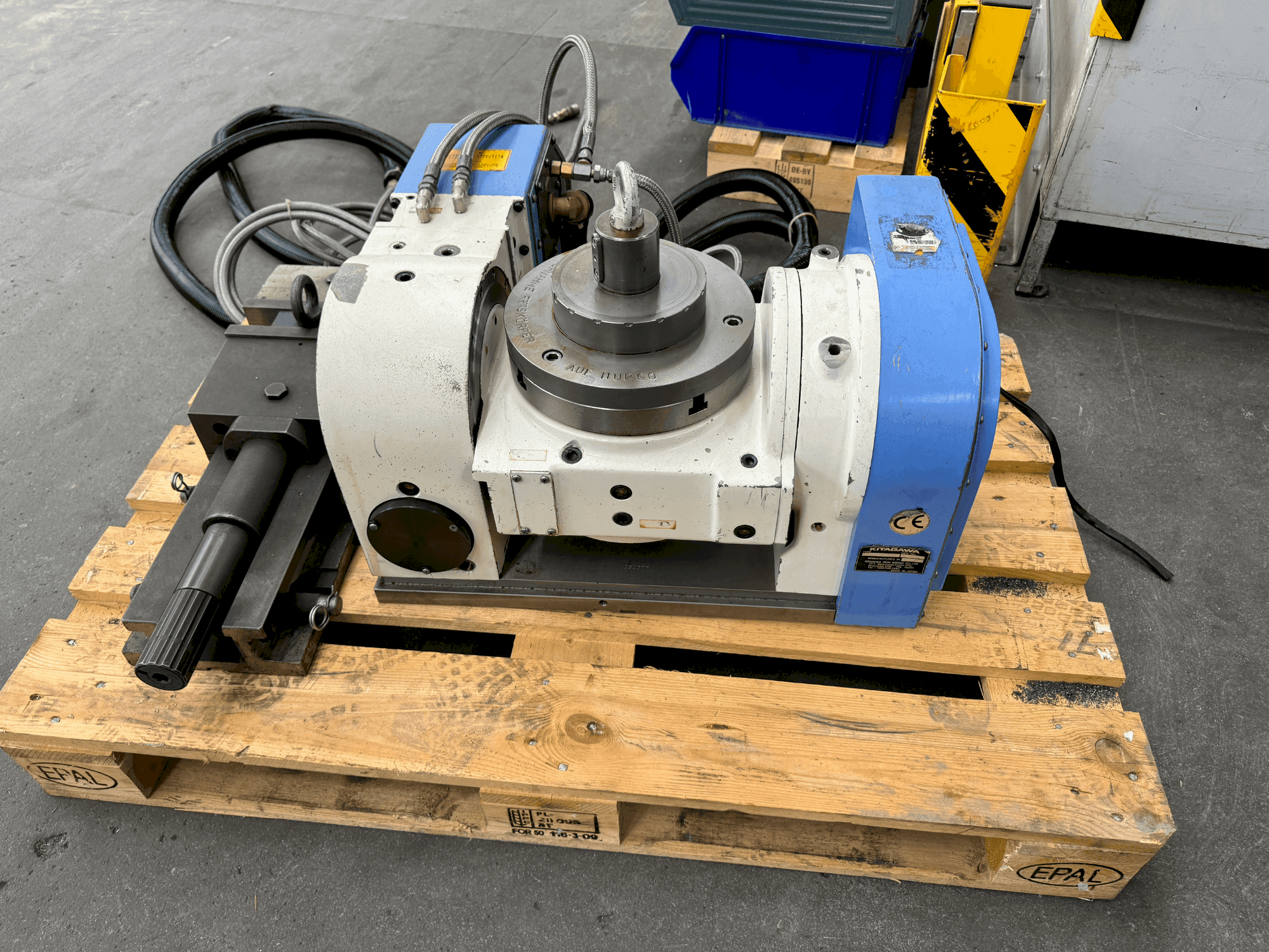 Makine  KITAGAWA TT251 HYY01 - NC ROTARY TABLE (2005) - Önden görünüm