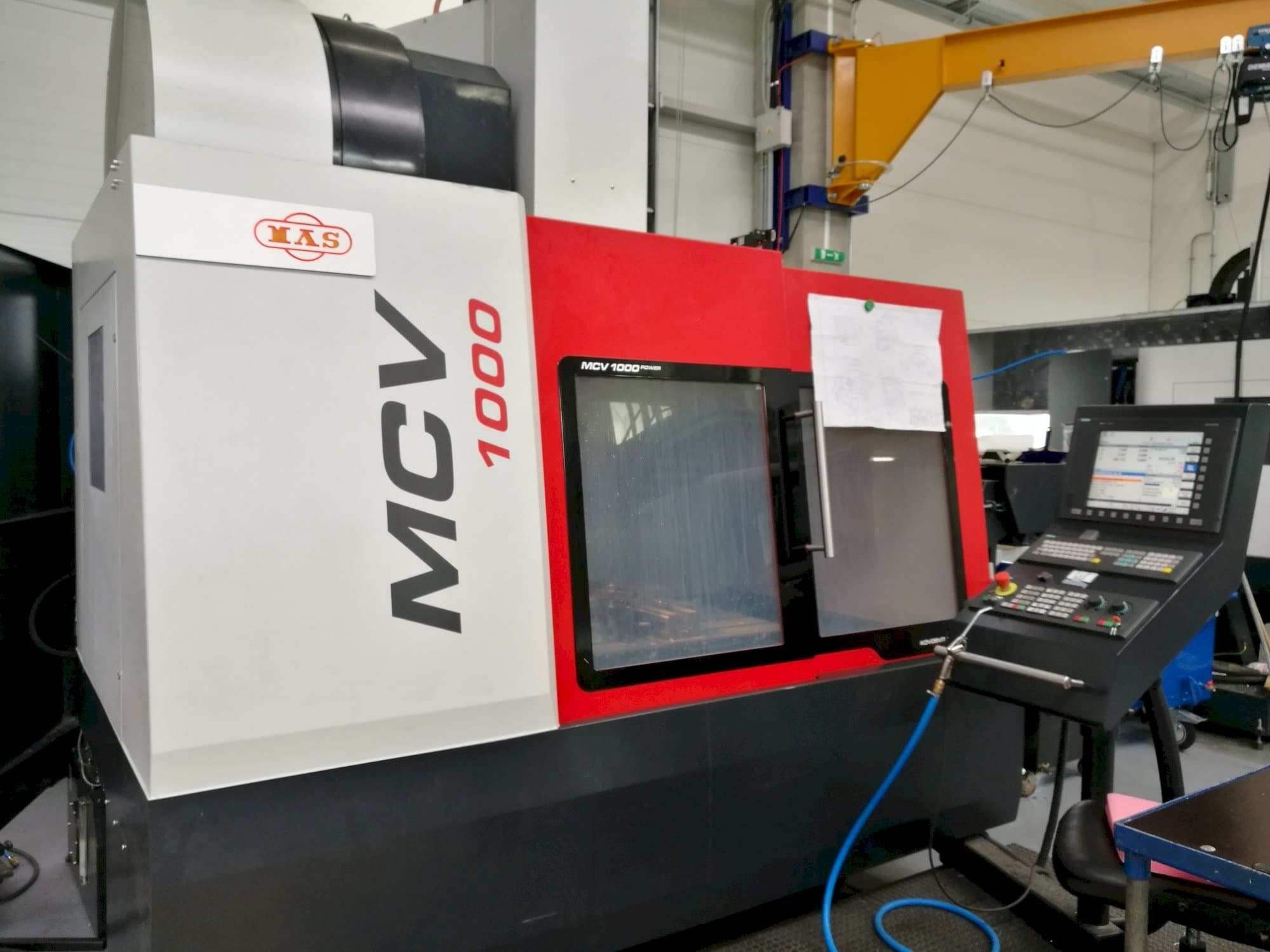 Makine  KOVOSVIT MAS MCV 1000 Power - Önden görünüm