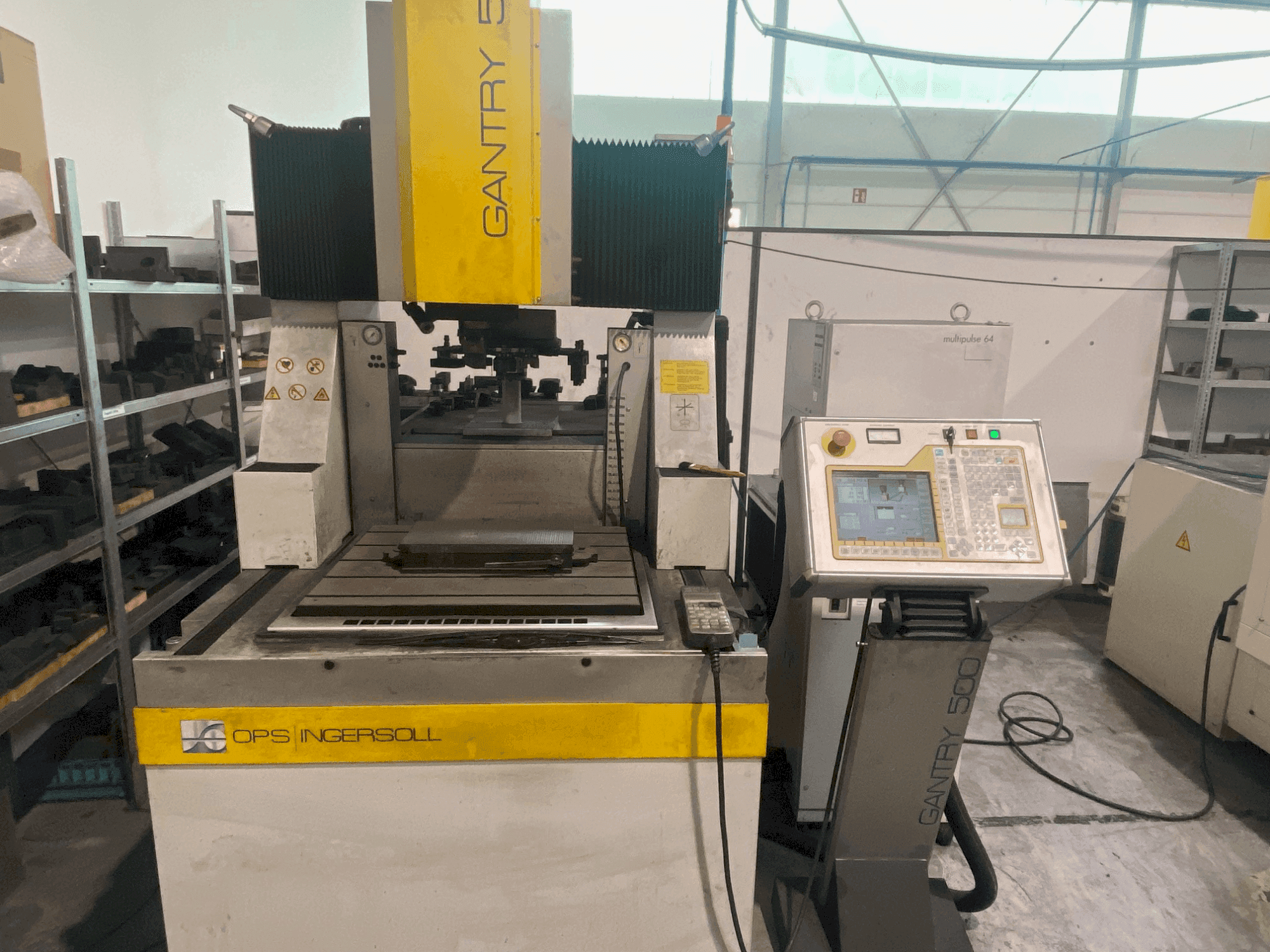 Makine  OPS INGERSOLL Gantry 500 - Önden görünüm