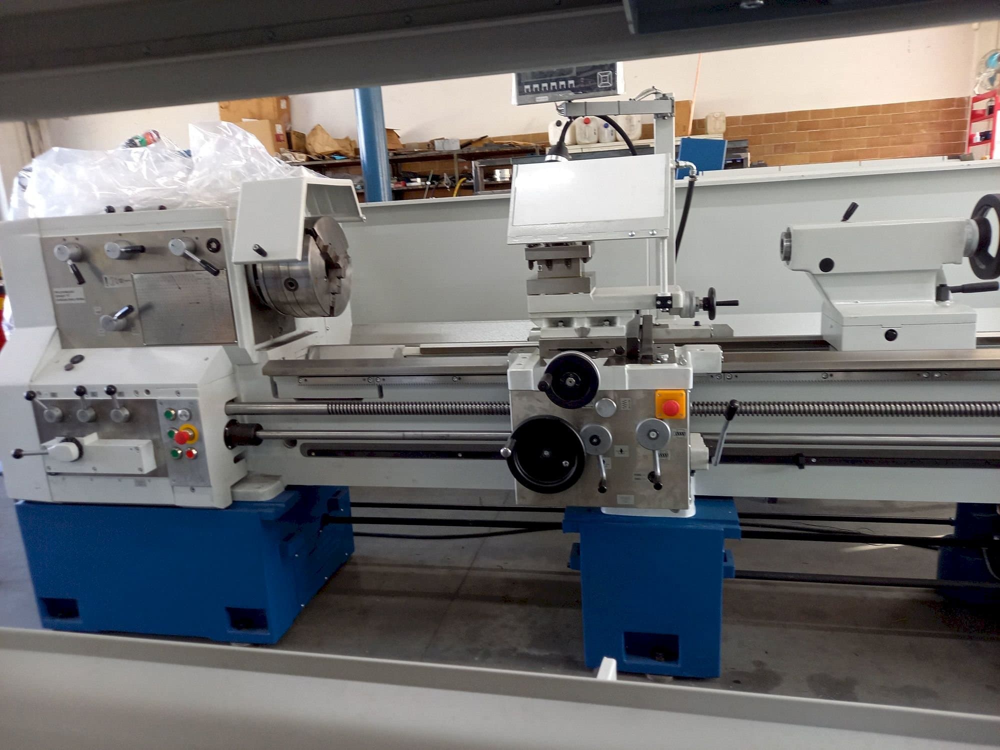 Makine  TUJ 50M x2000 - Önden görünüm