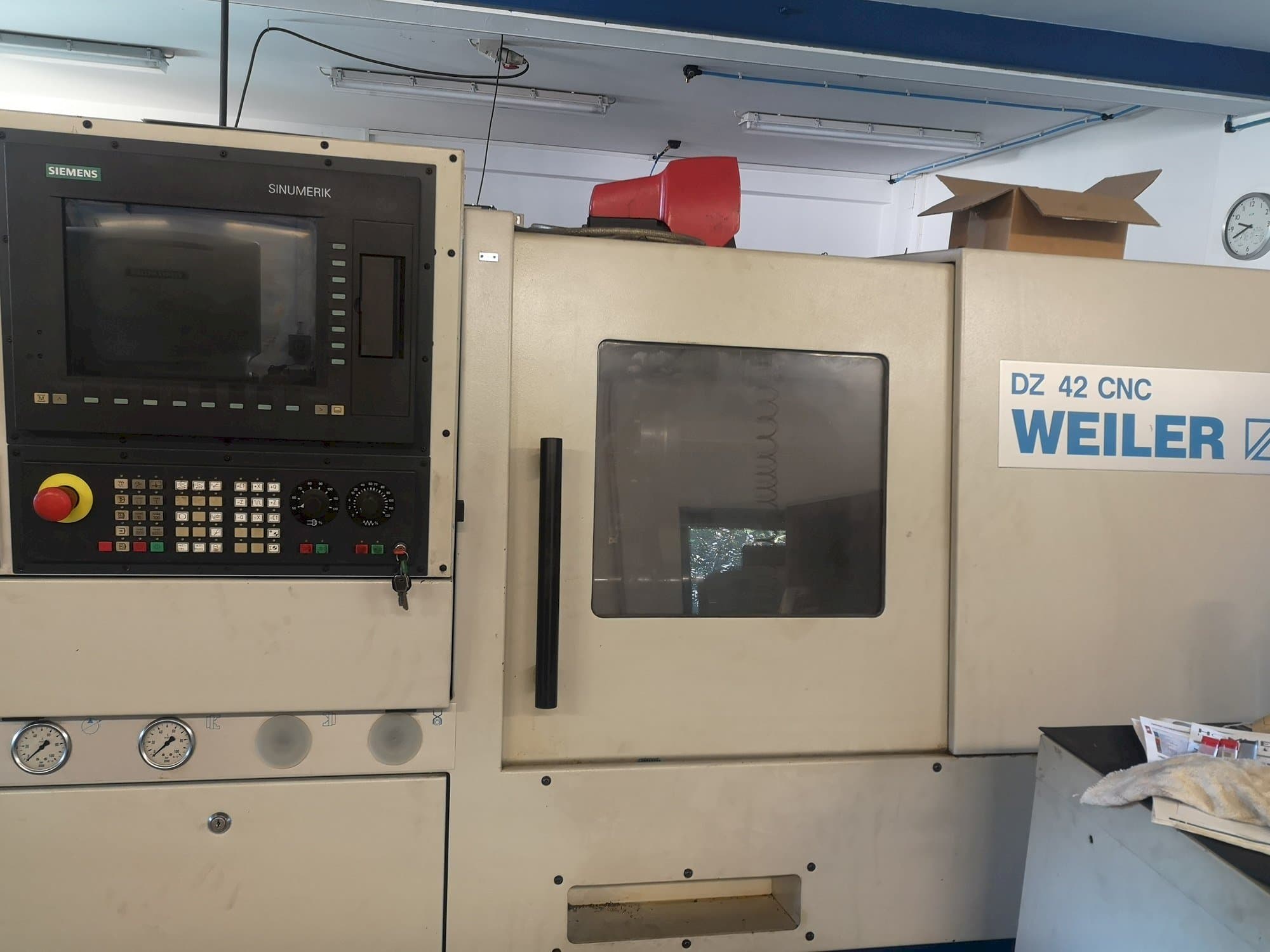 Makine  Weiler DZ 42 - Önden görünüm