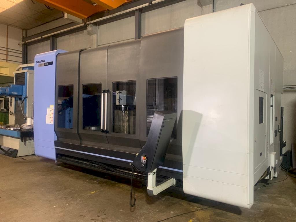 Makine  Doosan VCF 850 LSR - Önden görünüm