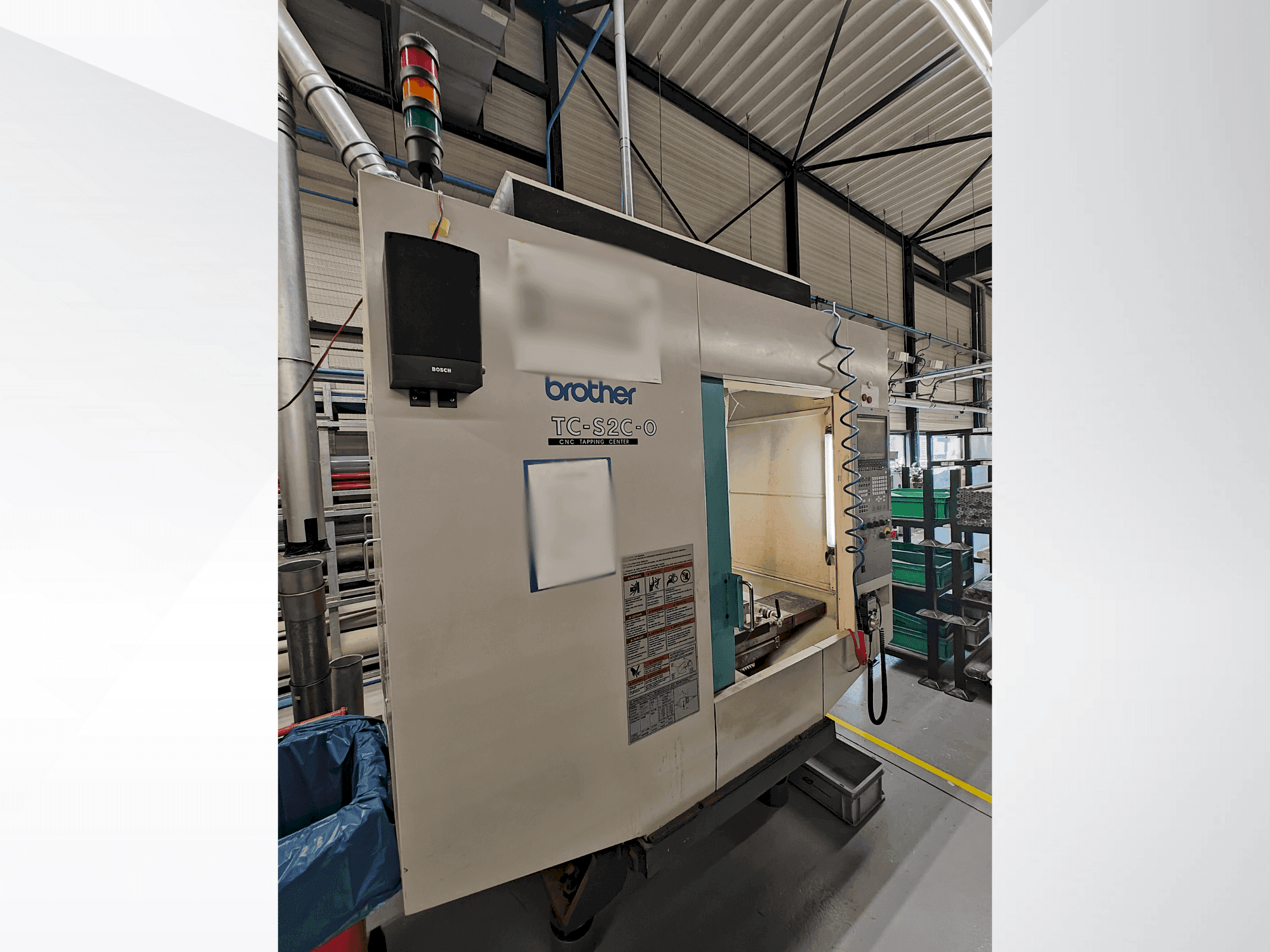 Makine  Brother TC-S2C-O - Önden görünüm