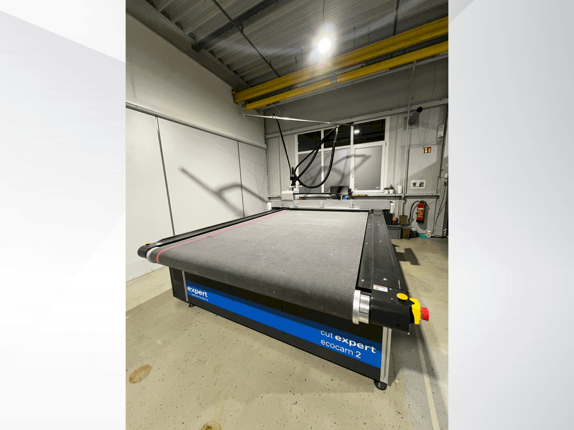 Makine  EXPERT cut Expert ecocam 2 - Önden görünüm