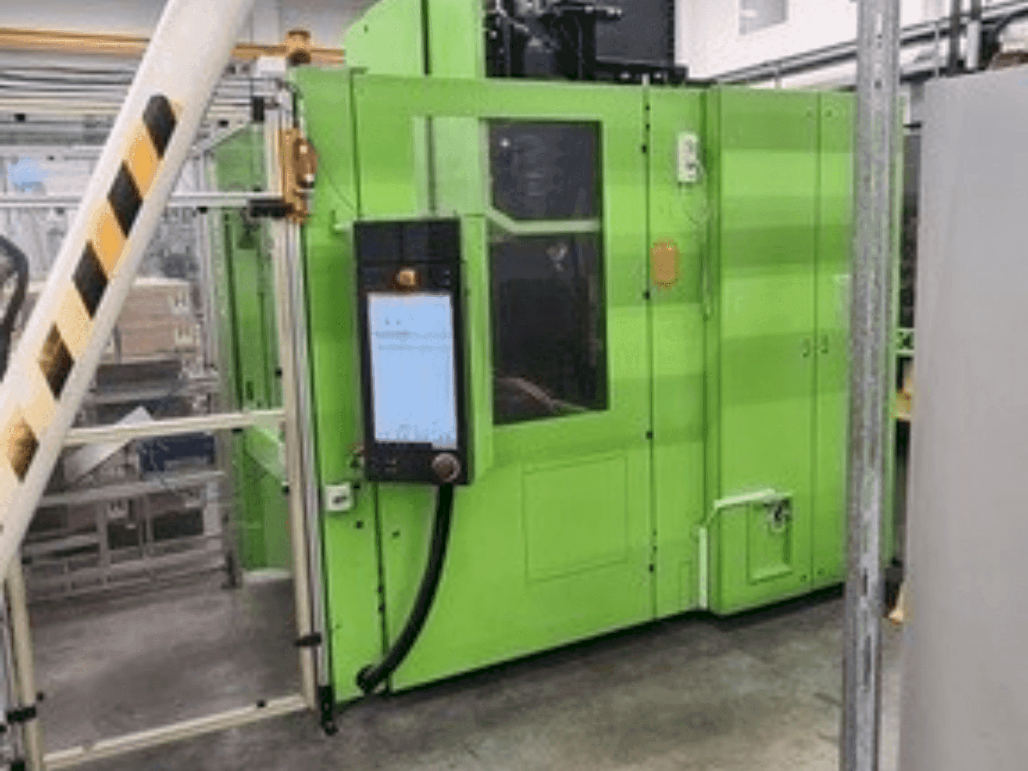 Makine  Engel Insert Rotary 200V/100 - Önden görünüm