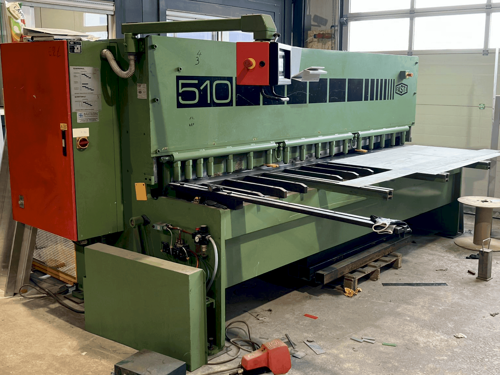 Makine  FASTI 510-30/6 - Önden görünüm