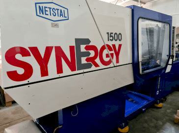 Makine  Netstal SYNERGY 1500-600 - Önden görünüm