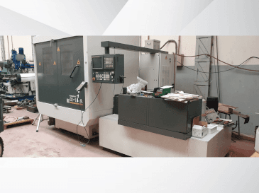 Makine  FANUC Aplha-1iA - Önden görünüm