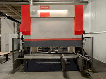 Makine Bystronic Xpert100x3100 - Önden görünüm