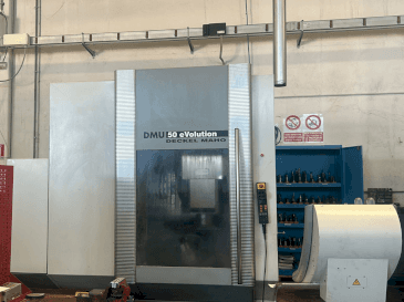 Makine  DECKEL MAHO DMU 50 Evolution - Önden görünüm