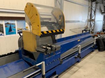 Makine  SCHÜCO PDG e-Cut 600 - Önden görünüm