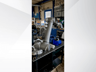Makine  OMRON TM12 - Önden görünüm