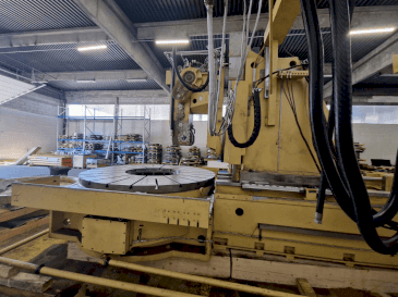 Makine  Gleason PFAUTER P 2800 - Önden görünüm