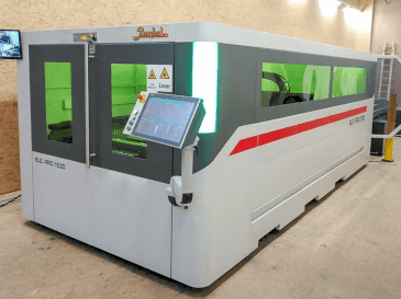 Makine  Baykal BLE PRO 1530 - Önden görünüm