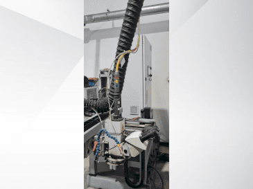 Makine  TRUMPF TRUPULSE 304 - Önden görünüm