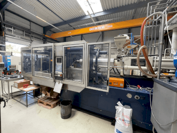 Makine  Krauss Maffei 250-1400 C2 - Önden görünüm